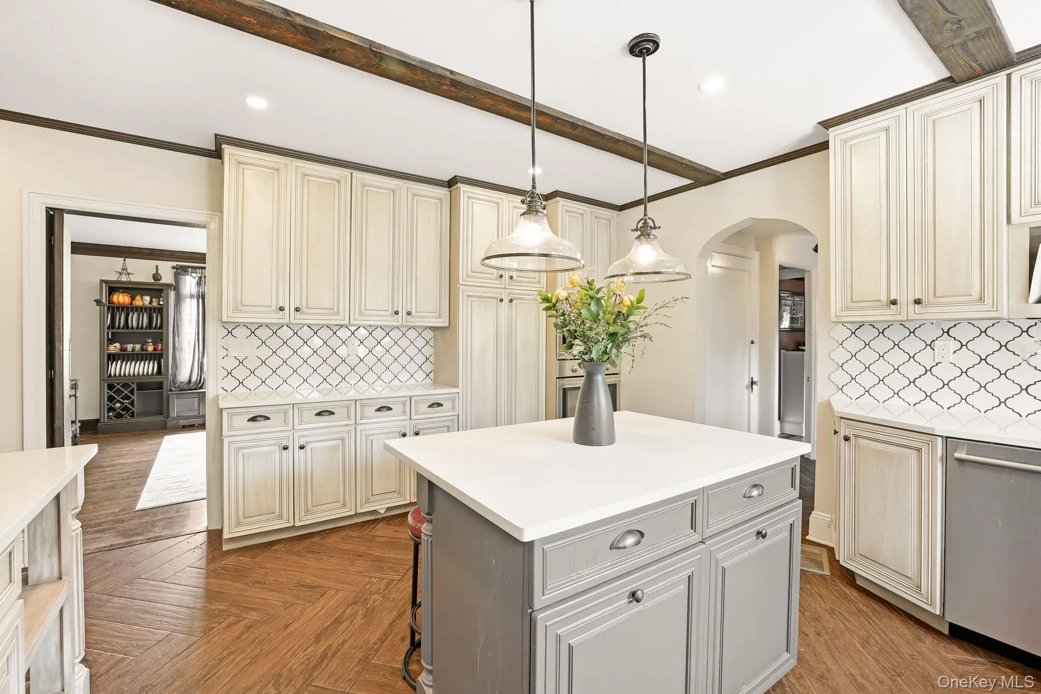 14 Overhill Road, New Rochelle, NY, 8 Bedrooms Bedrooms, 12 Rooms Rooms,4 BathroomsBathrooms,Residential,For Rent,Overhill,0,1004405 14 Overhill Road, New Rochelle, NY, 8 Bedrooms Bedrooms, 12 Rooms Rooms,4 BathroomsBathrooms,Residential,For Rent,Overhill,0,1004405