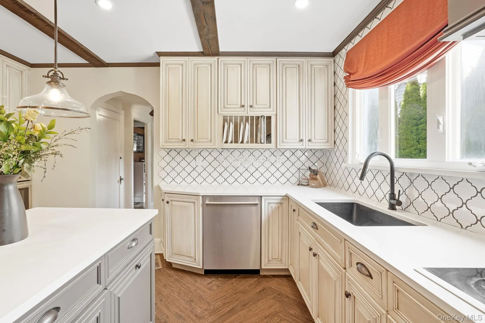 14 Overhill Road, New Rochelle, NY, 8 Bedrooms Bedrooms, 12 Rooms Rooms,4 BathroomsBathrooms,Residential,For Rent,Overhill,0,1004405 14 Overhill Road, New Rochelle, NY, 8 Bedrooms Bedrooms, 12 Rooms Rooms,4 BathroomsBathrooms,Residential,For Rent,Overhill,0,1004405