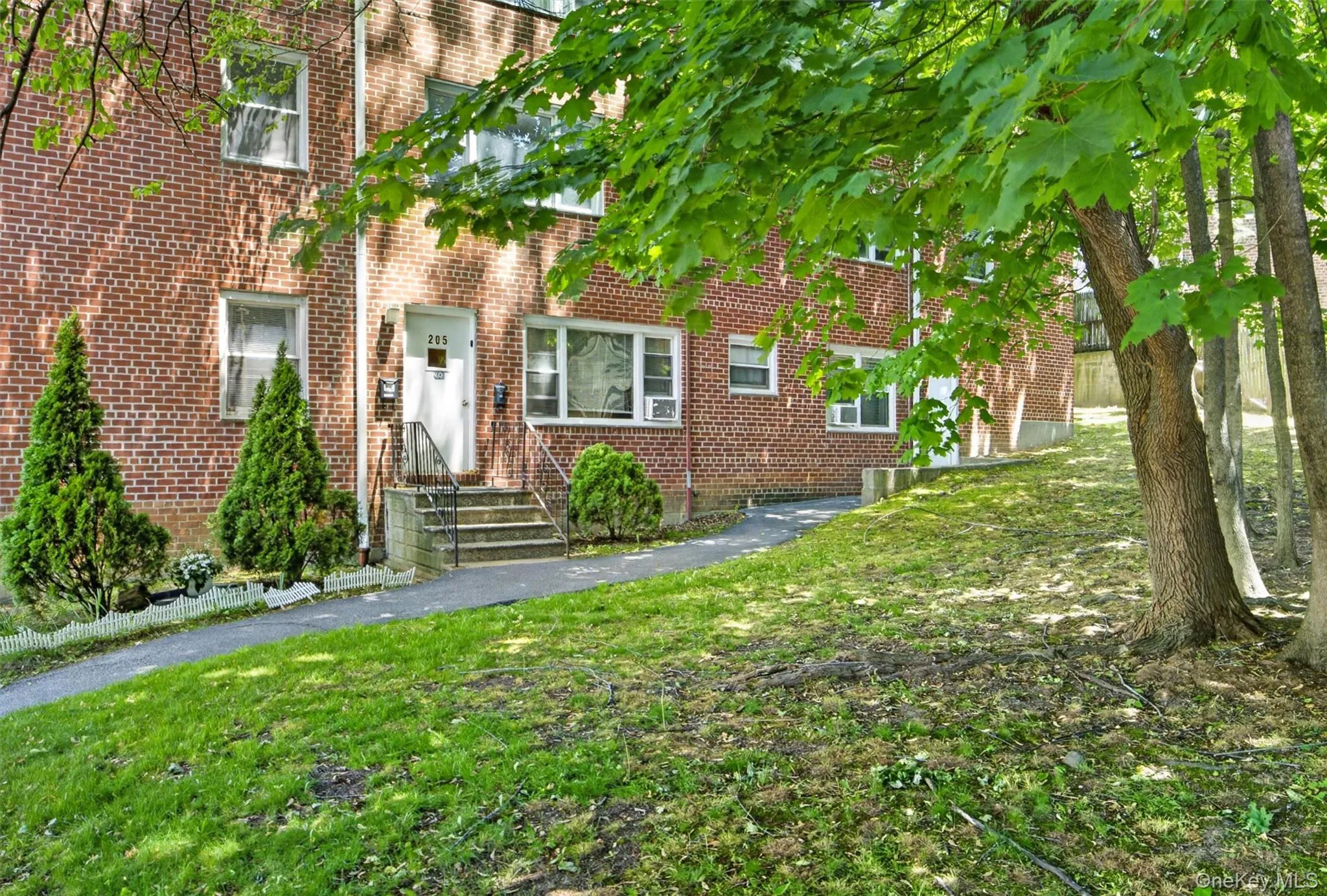 205 Post Road, White Plains, NY, 1 Bedroom Bedrooms, 2 Rooms Rooms,1 BathroomBathrooms,Residential,For Rent,Post,0,1004406 205 Post Road, White Plains, NY, 1 Bedroom Bedrooms, 2 Rooms Rooms,1 BathroomBathrooms,Residential,For Rent,Post,0,1004406