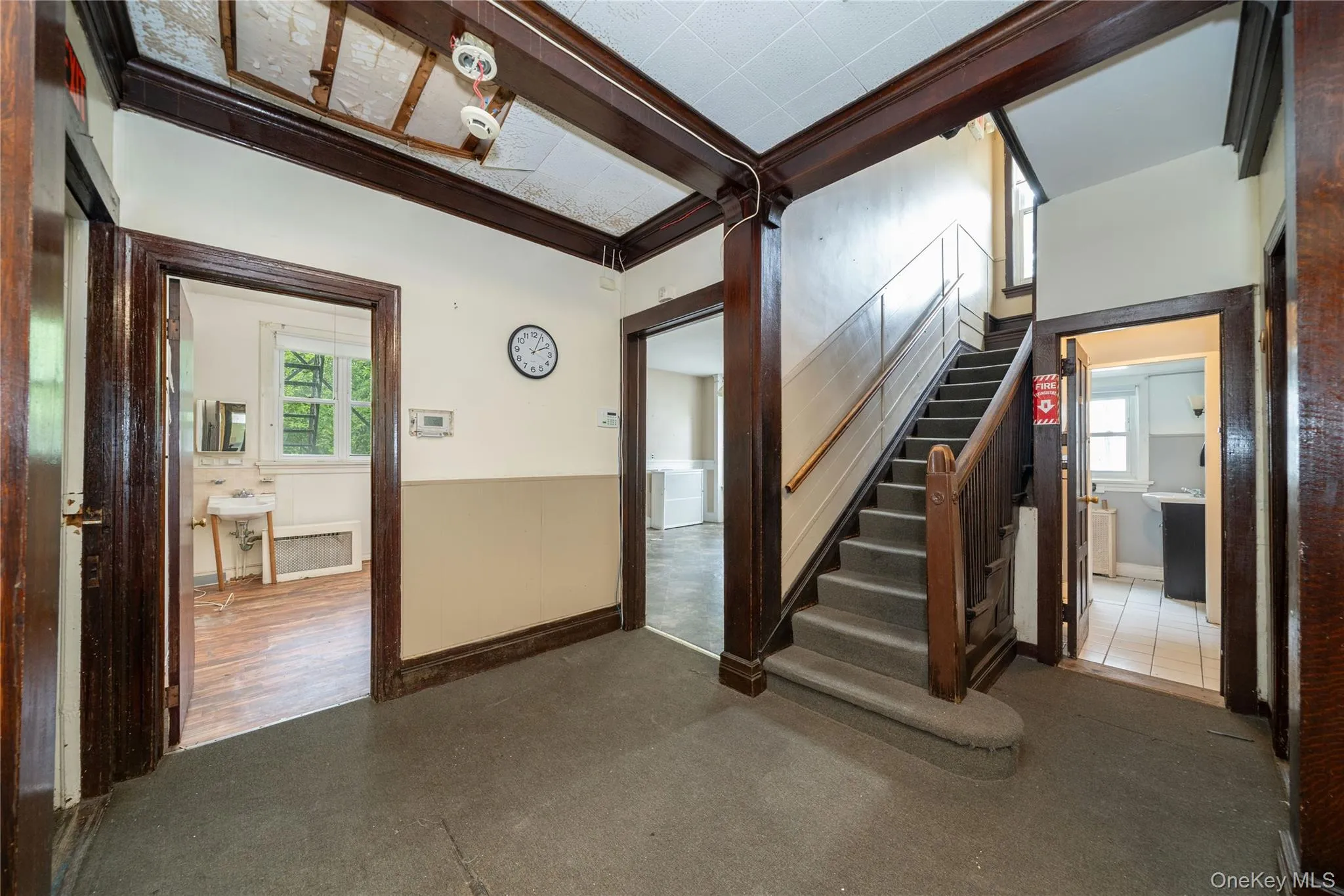 Front Foyer Front Foyer