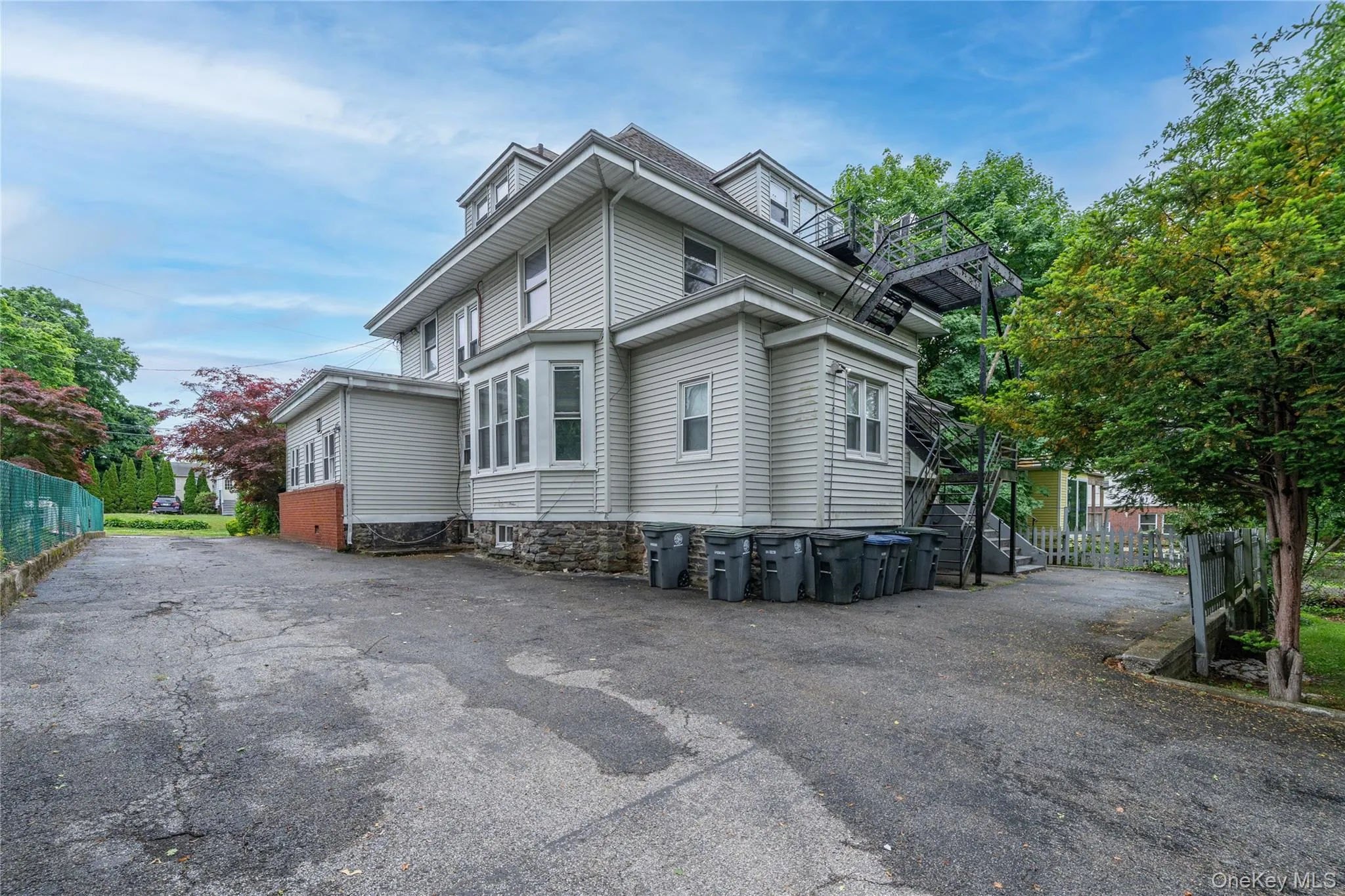32 Ridgeview Ave 32 Ridgeview Ave