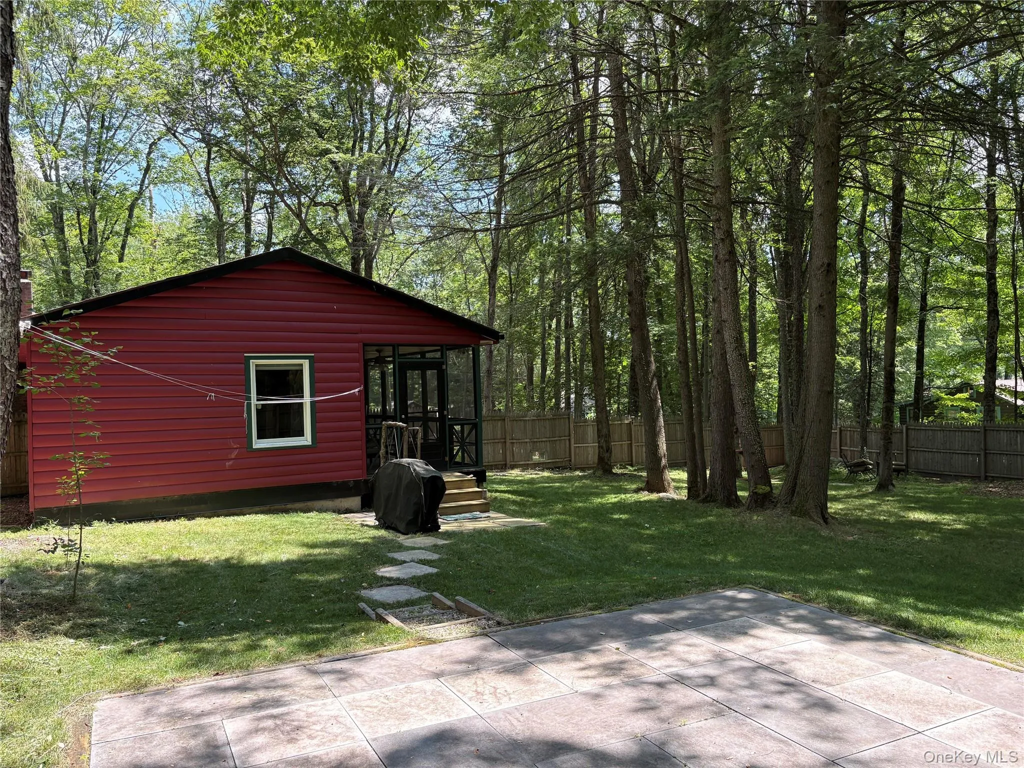 26 Ballard Street, Bethel, NY, 3 Bedrooms Bedrooms, 6 Rooms Rooms,2 BathroomsBathrooms,Residential,For Rent,Ballard,0,1004410 26 Ballard Street, Bethel, NY, 3 Bedrooms Bedrooms, 6 Rooms Rooms,2 BathroomsBathrooms,Residential,For Rent,Ballard,0,1004410