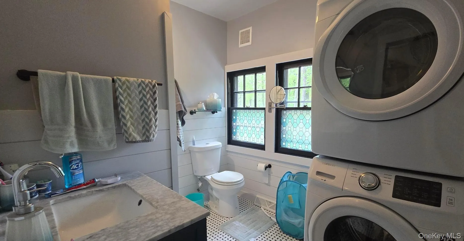 26 Ballard Street, Bethel, NY, 3 Bedrooms Bedrooms, 6 Rooms Rooms,2 BathroomsBathrooms,Residential,For Rent,Ballard,0,1004410 26 Ballard Street, Bethel, NY, 3 Bedrooms Bedrooms, 6 Rooms Rooms,2 BathroomsBathrooms,Residential,For Rent,Ballard,0,1004410