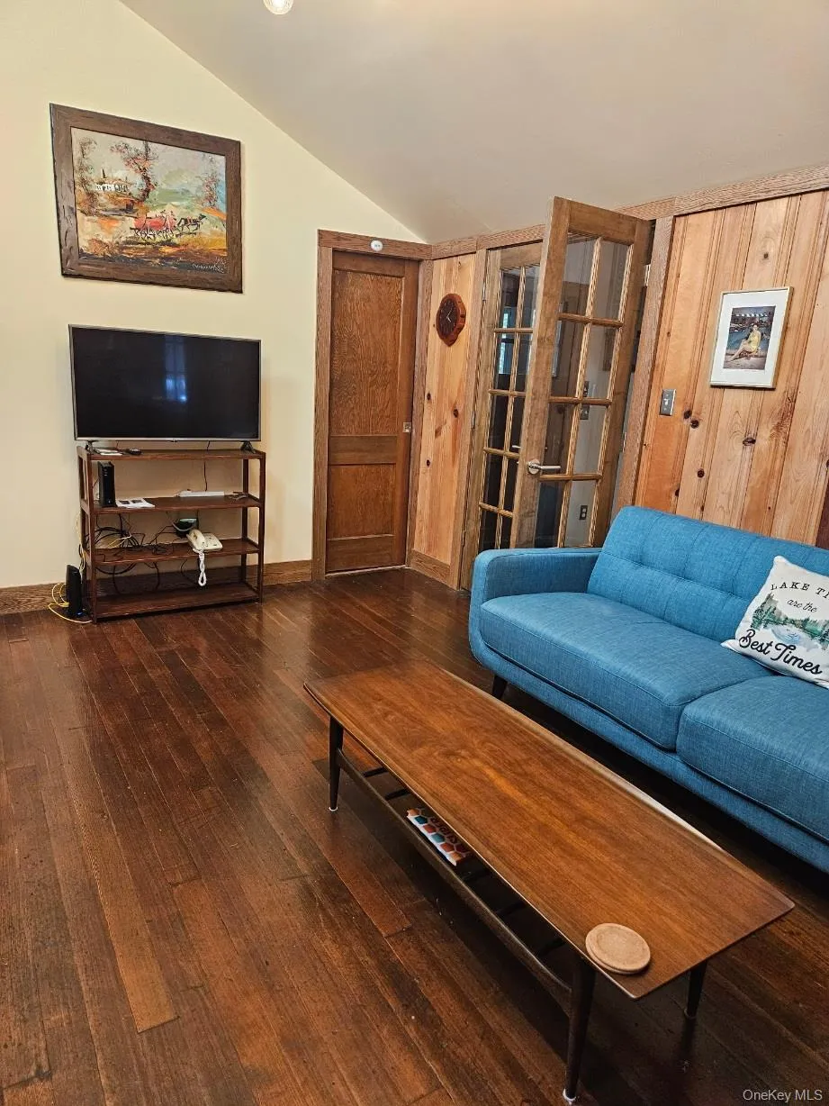 26 Ballard Street, Bethel, NY, 3 Bedrooms Bedrooms, 6 Rooms Rooms,2 BathroomsBathrooms,Residential,For Rent,Ballard,0,1004410 26 Ballard Street, Bethel, NY, 3 Bedrooms Bedrooms, 6 Rooms Rooms,2 BathroomsBathrooms,Residential,For Rent,Ballard,0,1004410