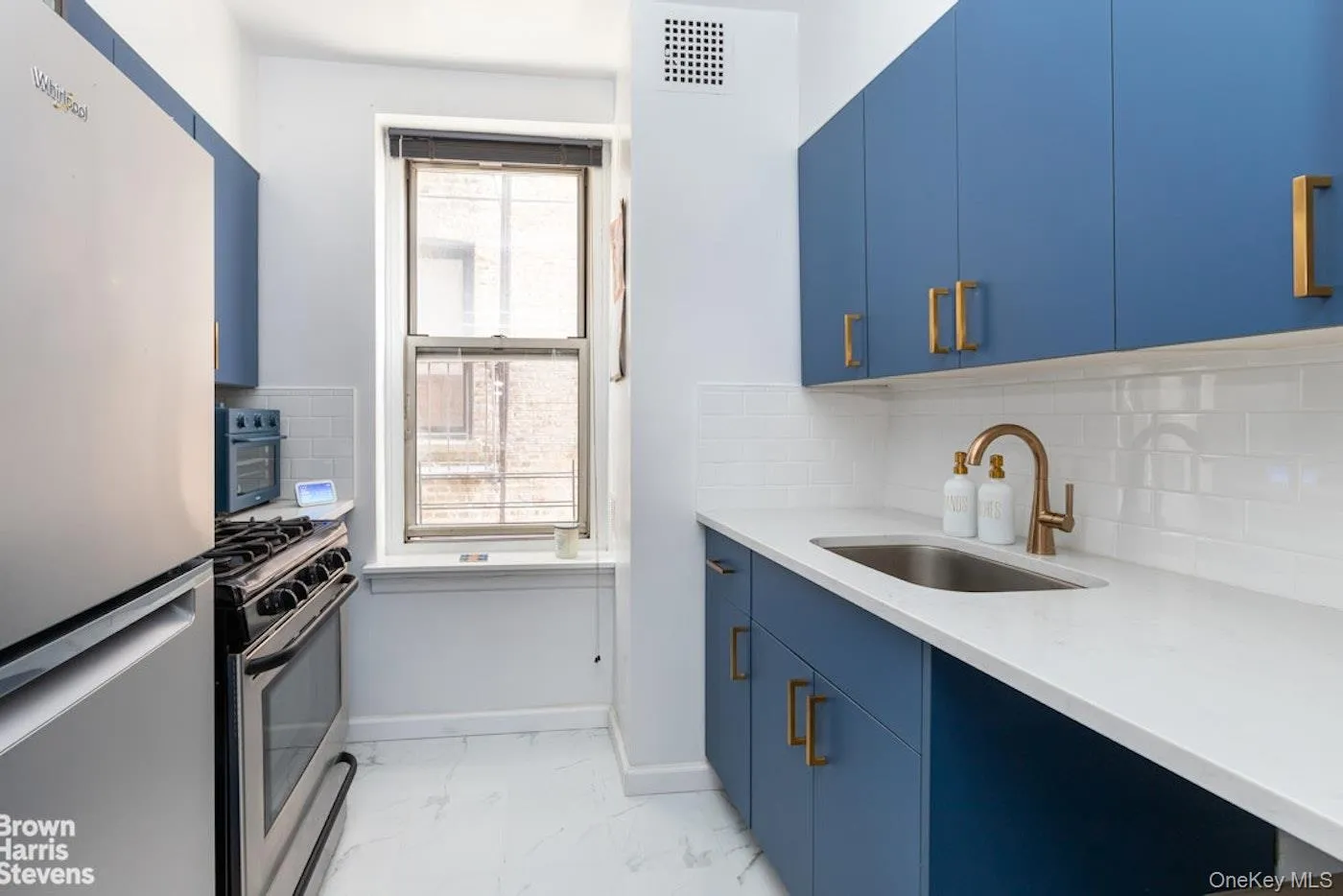 91 Van Cortlandt Avenue, New York, NY, 1 Bedroom Bedrooms, 4 Rooms Rooms,1 BathroomBathrooms,Residential,For Rent,Van Cortlandt,0,1004411 91 Van Cortlandt Avenue, New York, NY, 1 Bedroom Bedrooms, 4 Rooms Rooms,1 BathroomBathrooms,Residential,For Rent,Van Cortlandt,0,1004411