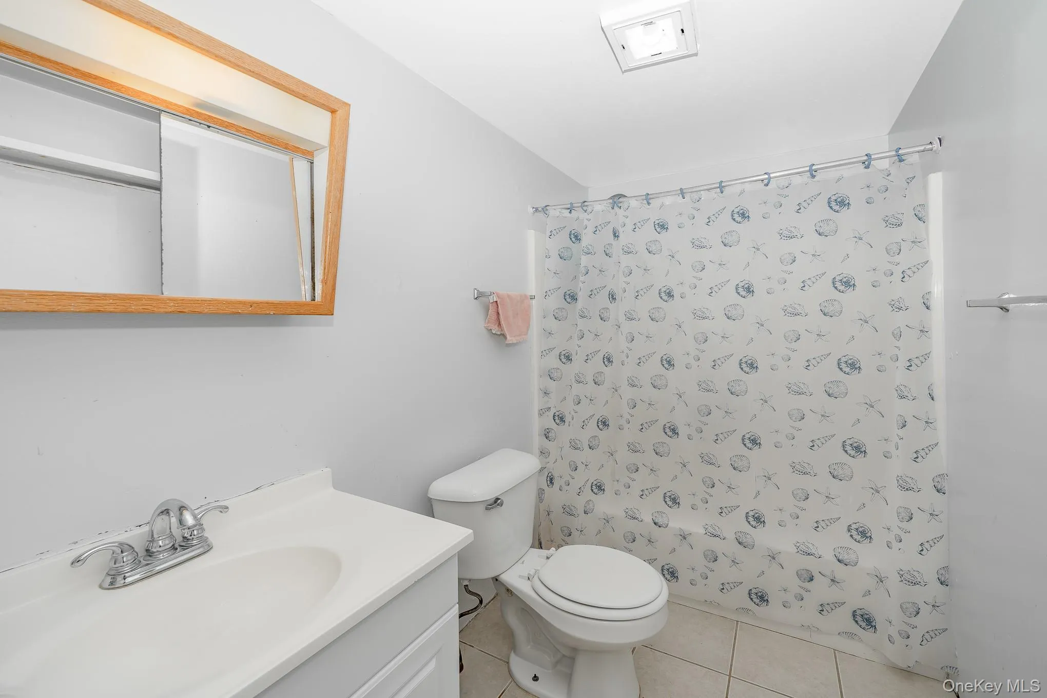 15 27th Street, Babylon, NY, 5 Bedrooms Bedrooms, 12 Rooms Rooms,3 BathroomsBathrooms,Residential,For Rent,27th,0,1004413 15 27th Street, Babylon, NY, 5 Bedrooms Bedrooms, 12 Rooms Rooms,3 BathroomsBathrooms,Residential,For Rent,27th,0,1004413