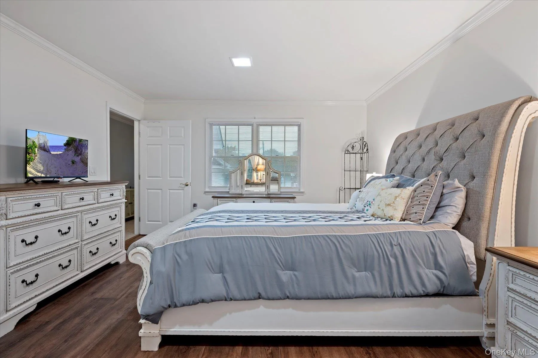 51 Marvin Street, Brookhaven, NY, 3 Bedrooms Bedrooms, 6 Rooms Rooms,1 BathroomBathrooms,Residential,For Rent,Marvin,0,1004414 51 Marvin Street, Brookhaven, NY, 3 Bedrooms Bedrooms, 6 Rooms Rooms,1 BathroomBathrooms,Residential,For Rent,Marvin,0,1004414