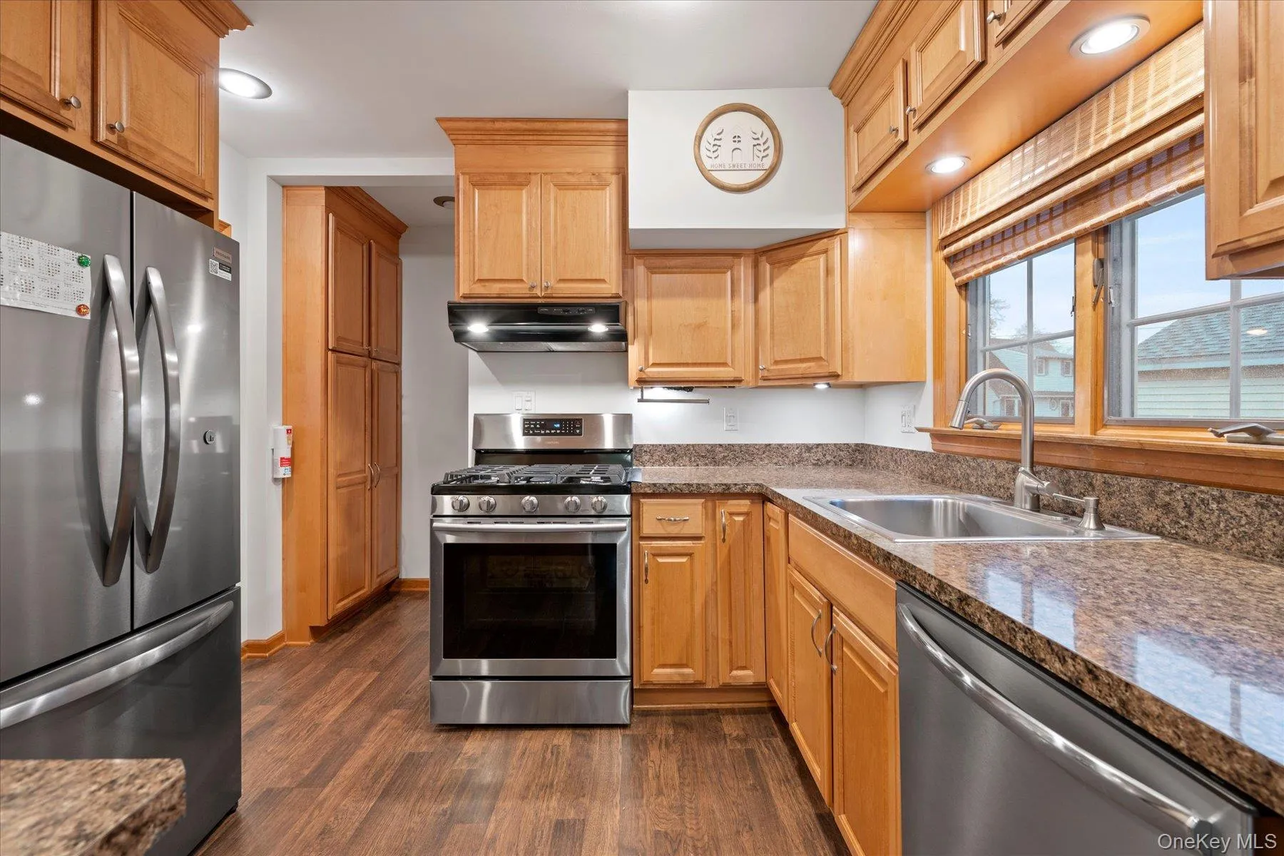 51 Marvin Street, Brookhaven, NY, 3 Bedrooms Bedrooms, 6 Rooms Rooms,1 BathroomBathrooms,Residential,For Rent,Marvin,0,1004414 51 Marvin Street, Brookhaven, NY, 3 Bedrooms Bedrooms, 6 Rooms Rooms,1 BathroomBathrooms,Residential,For Rent,Marvin,0,1004414