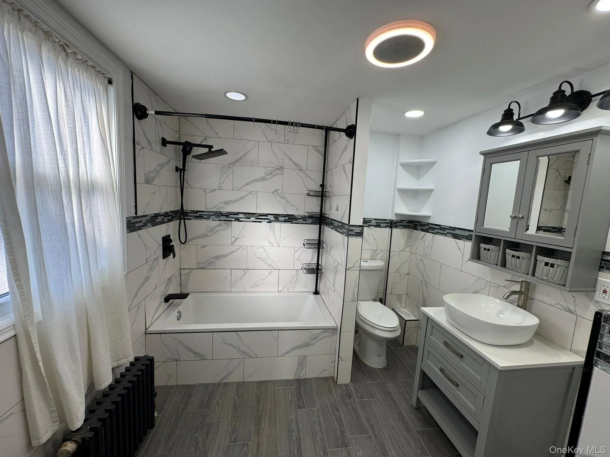 143-34 222 Street, New York, NY, 3 Bedrooms Bedrooms, 6 Rooms Rooms,1 BathroomBathrooms,Residential Lease,For Rent,222 Street,0,1004417 143-34 222 Street, New York, NY, 3 Bedrooms Bedrooms, 6 Rooms Rooms,1 BathroomBathrooms,Residential Lease,For Rent,222 Street,0,1004417