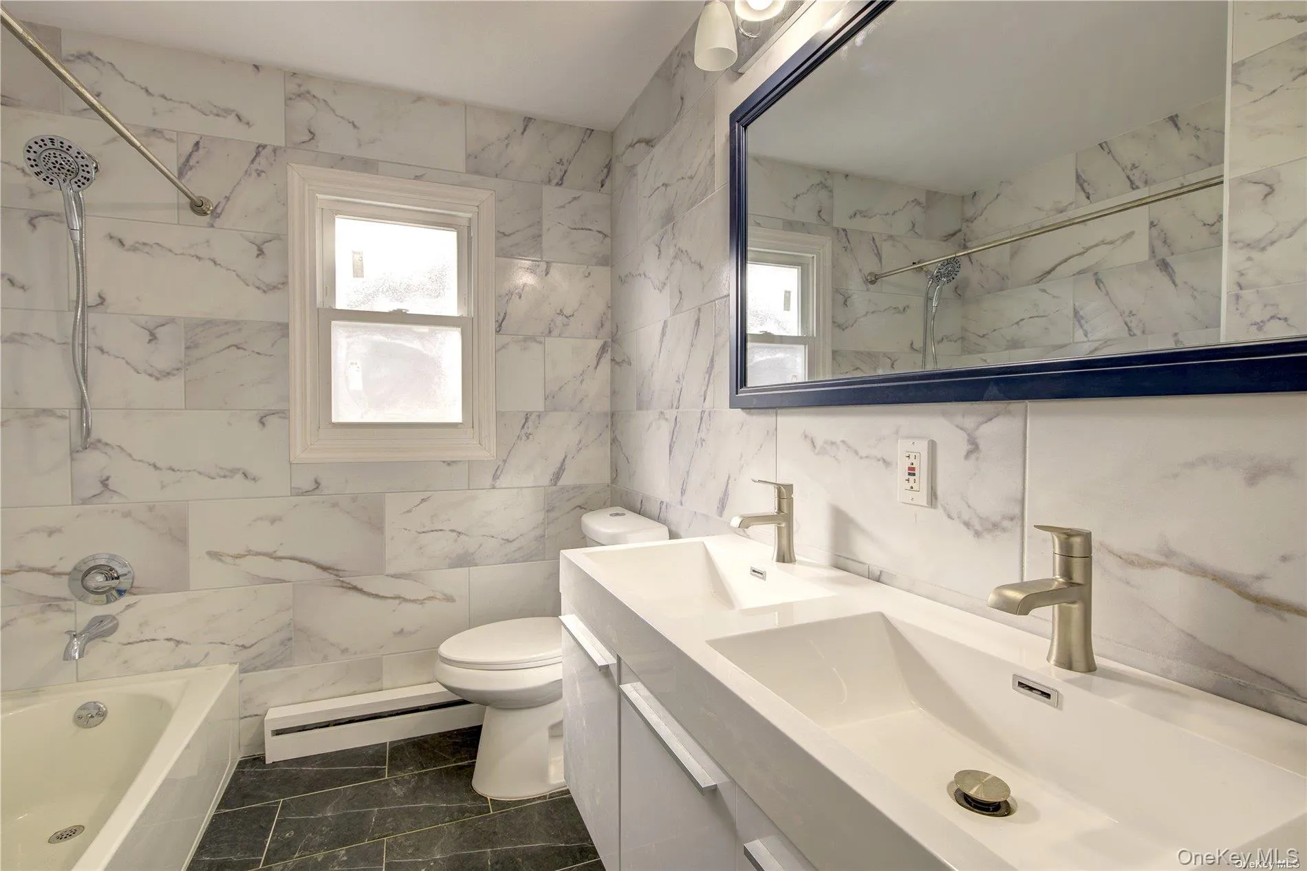 207 Catherine Avenue, Hempstead, NY, 5 Bedrooms Bedrooms, 10 Rooms Rooms,2 BathroomsBathrooms,Residential Lease,For Rent,Catherine,0,1004418 207 Catherine Avenue, Hempstead, NY, 5 Bedrooms Bedrooms, 10 Rooms Rooms,2 BathroomsBathrooms,Residential Lease,For Rent,Catherine,0,1004418