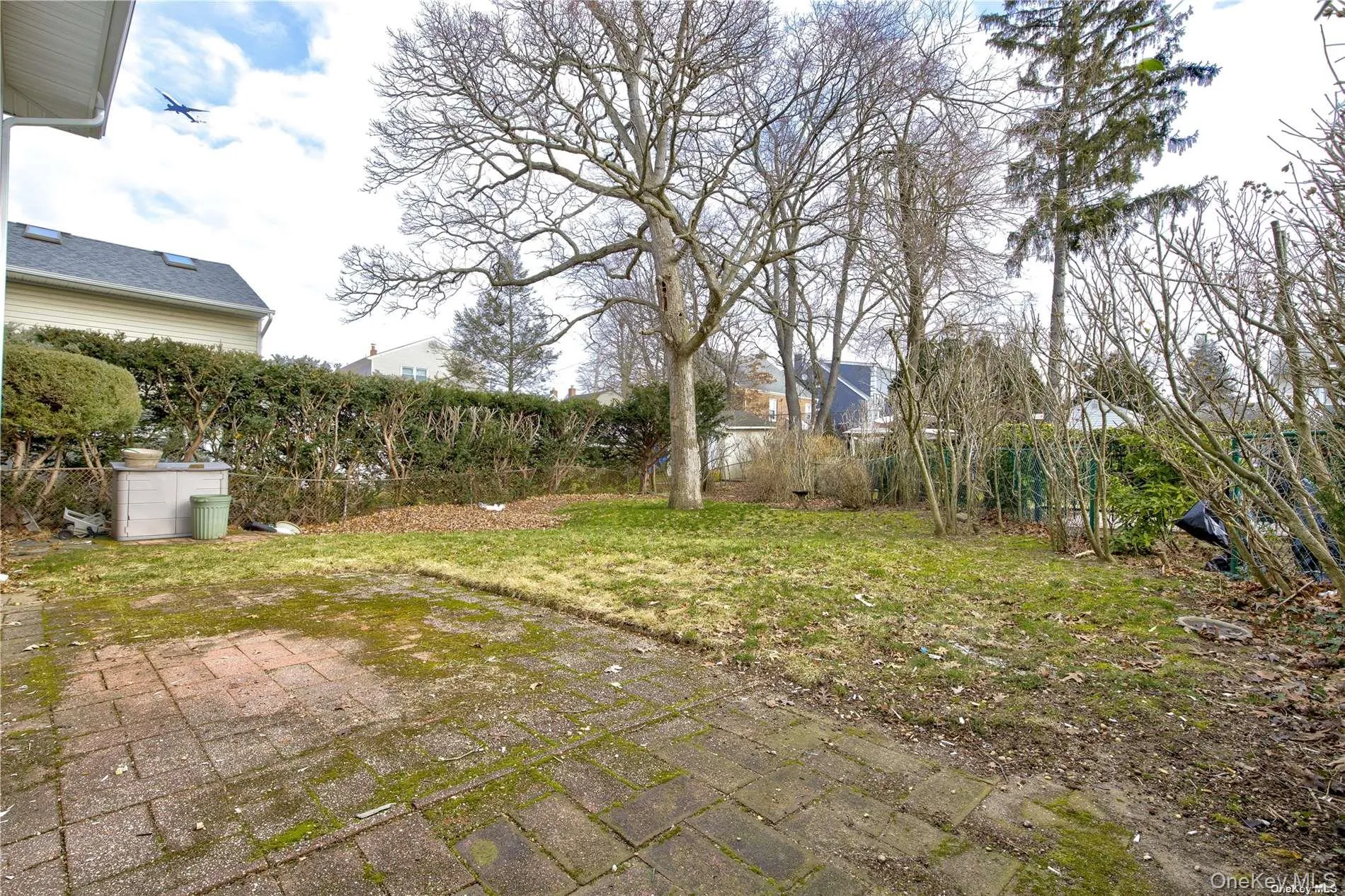 207 Catherine Avenue, Hempstead, NY, 5 Bedrooms Bedrooms, 10 Rooms Rooms,2 BathroomsBathrooms,Residential Lease,For Rent,Catherine,0,1004418 207 Catherine Avenue, Hempstead, NY, 5 Bedrooms Bedrooms, 10 Rooms Rooms,2 BathroomsBathrooms,Residential Lease,For Rent,Catherine,0,1004418