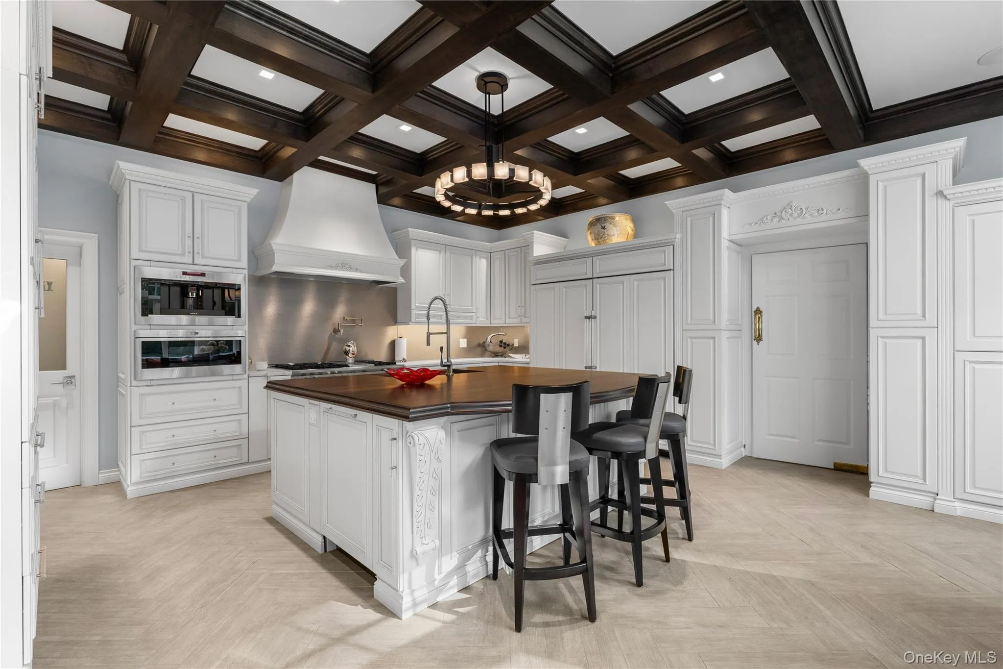 Chef inspired state-of-the-art appliances Chef inspired state-of-the-art appliances
