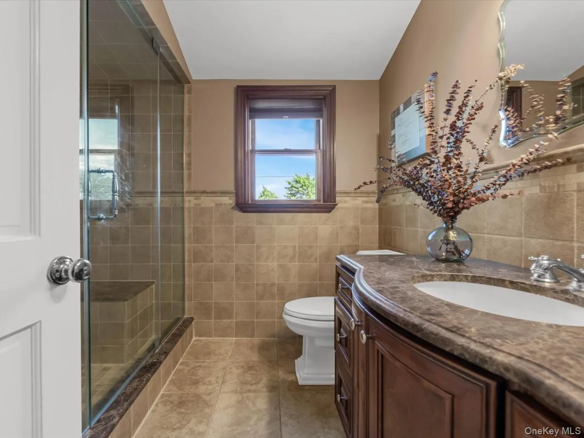 56 Columbine Avenue, Hempstead, NY, 3 Bedrooms Bedrooms, 8 Rooms Rooms,2 BathroomsBathrooms,Residential,For Rent,Columbine,0,1004422 56 Columbine Avenue, Hempstead, NY, 3 Bedrooms Bedrooms, 8 Rooms Rooms,2 BathroomsBathrooms,Residential,For Rent,Columbine,0,1004422
