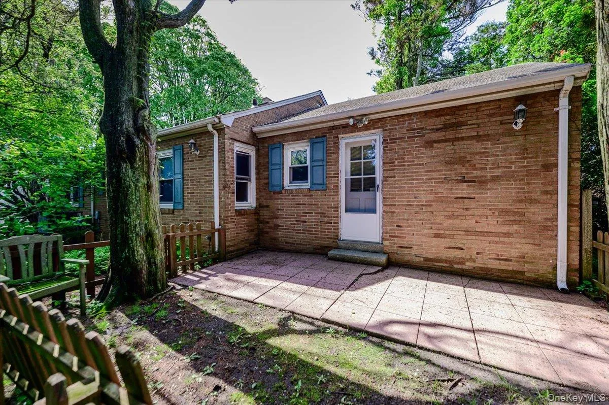 1632 Park Street, Hempstead, NY, 4 Bedrooms Bedrooms, 6 Rooms Rooms,2 BathroomsBathrooms,Residential,For Rent,Park,0,1004426 1632 Park Street, Hempstead, NY, 4 Bedrooms Bedrooms, 6 Rooms Rooms,2 BathroomsBathrooms,Residential,For Rent,Park,0,1004426