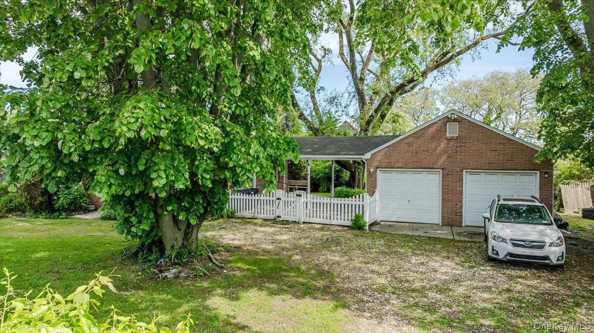 1632 Park Street, Hempstead, NY, 4 Bedrooms Bedrooms, 6 Rooms Rooms,2 BathroomsBathrooms,Residential,For Rent,Park,0,1004426 1632 Park Street, Hempstead, NY, 4 Bedrooms Bedrooms, 6 Rooms Rooms,2 BathroomsBathrooms,Residential,For Rent,Park,0,1004426