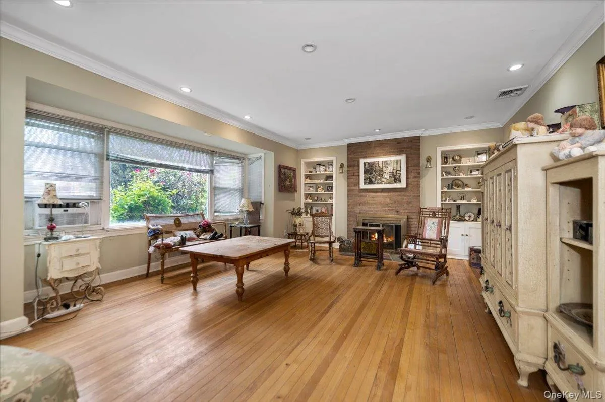 1632 Park Street, Hempstead, NY, 4 Bedrooms Bedrooms, 6 Rooms Rooms,2 BathroomsBathrooms,Residential,For Rent,Park,0,1004426 1632 Park Street, Hempstead, NY, 4 Bedrooms Bedrooms, 6 Rooms Rooms,2 BathroomsBathrooms,Residential,For Rent,Park,0,1004426