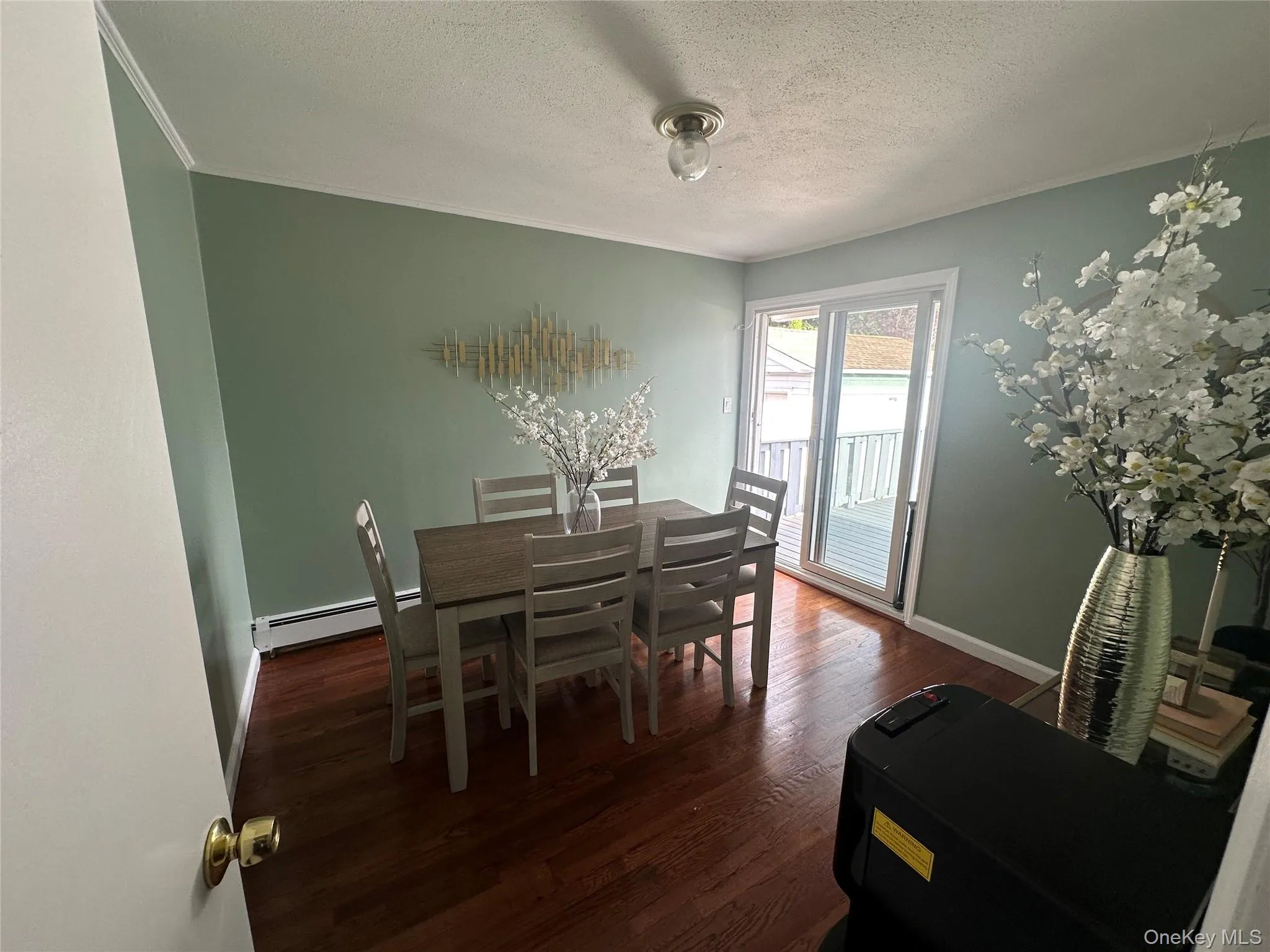 43 Malone Street, Oyster Bay, NY, 4 Bedrooms Bedrooms, 6 Rooms Rooms,2 BathroomsBathrooms,Residential Lease,For Rent,Malone,0,1004429 43 Malone Street, Oyster Bay, NY, 4 Bedrooms Bedrooms, 6 Rooms Rooms,2 BathroomsBathrooms,Residential Lease,For Rent,Malone,0,1004429
