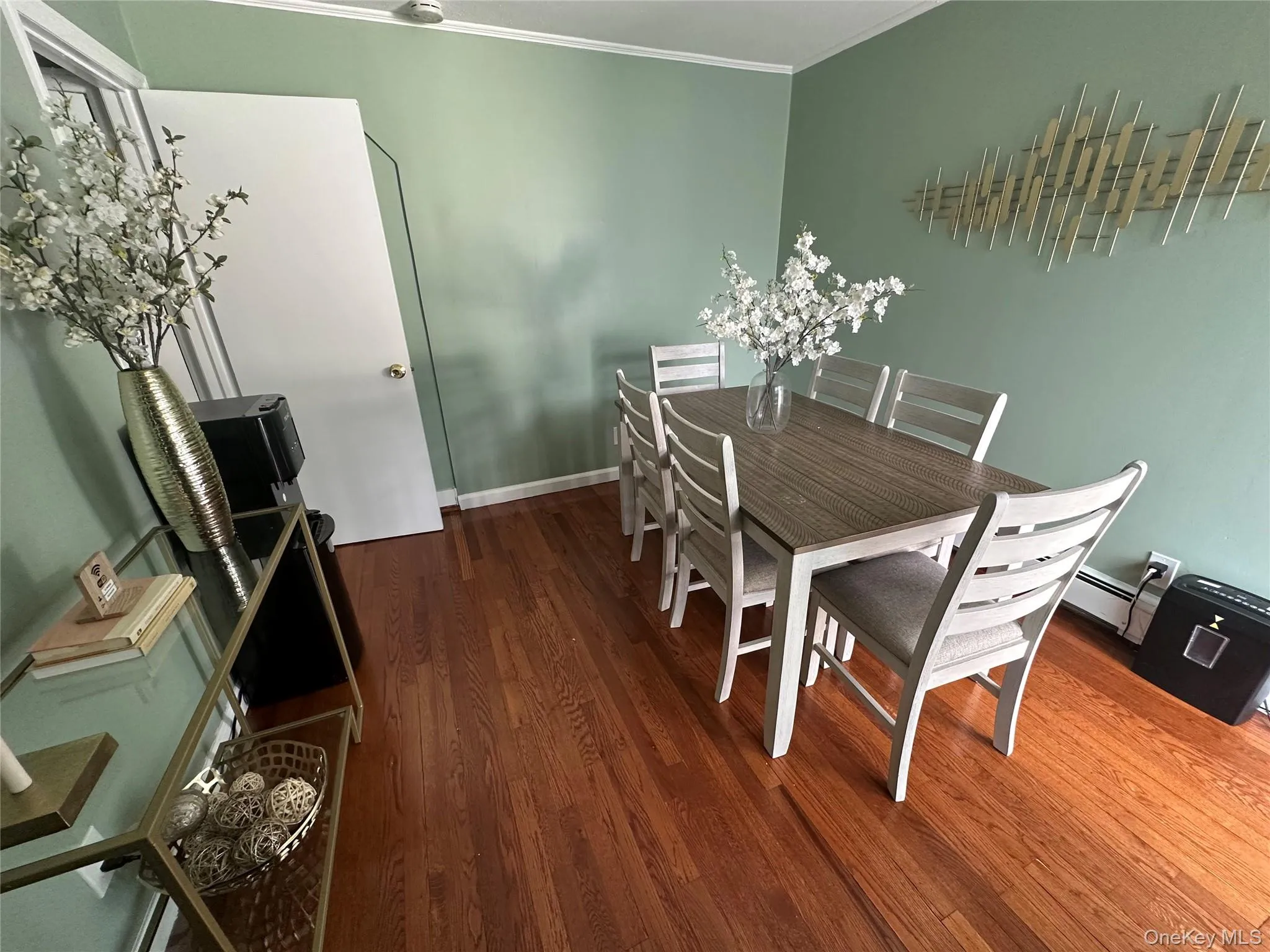43 Malone Street, Oyster Bay, NY, 4 Bedrooms Bedrooms, 6 Rooms Rooms,2 BathroomsBathrooms,Residential Lease,For Rent,Malone,0,1004429 43 Malone Street, Oyster Bay, NY, 4 Bedrooms Bedrooms, 6 Rooms Rooms,2 BathroomsBathrooms,Residential Lease,For Rent,Malone,0,1004429