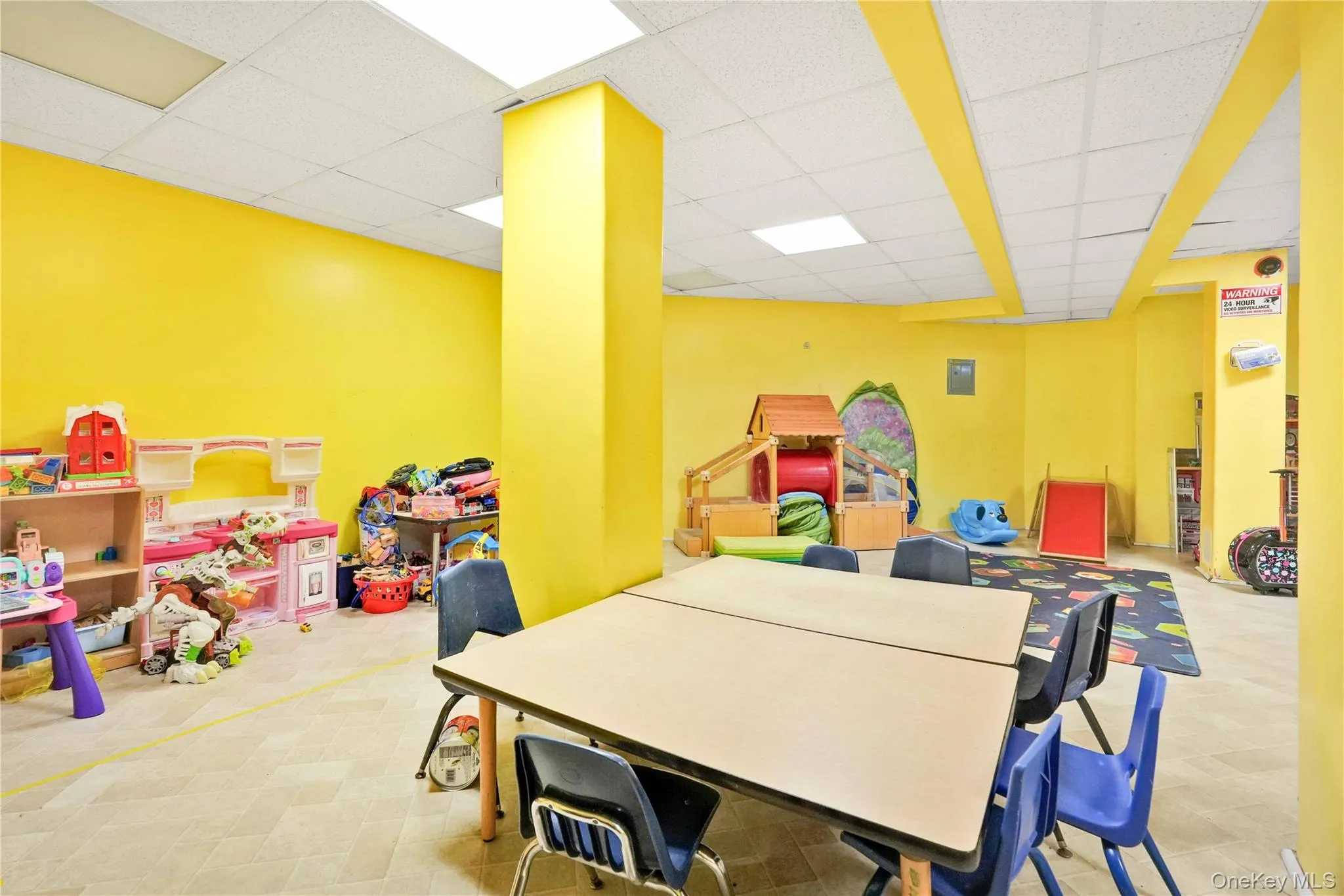 33-44 93rd, New York, NY, 3 Bedrooms Bedrooms, 7 Rooms Rooms,1 BathroomBathrooms,Residential,For Rent,93rd,0,1004432 33-44 93rd, New York, NY, 3 Bedrooms Bedrooms, 7 Rooms Rooms,1 BathroomBathrooms,Residential,For Rent,93rd,0,1004432