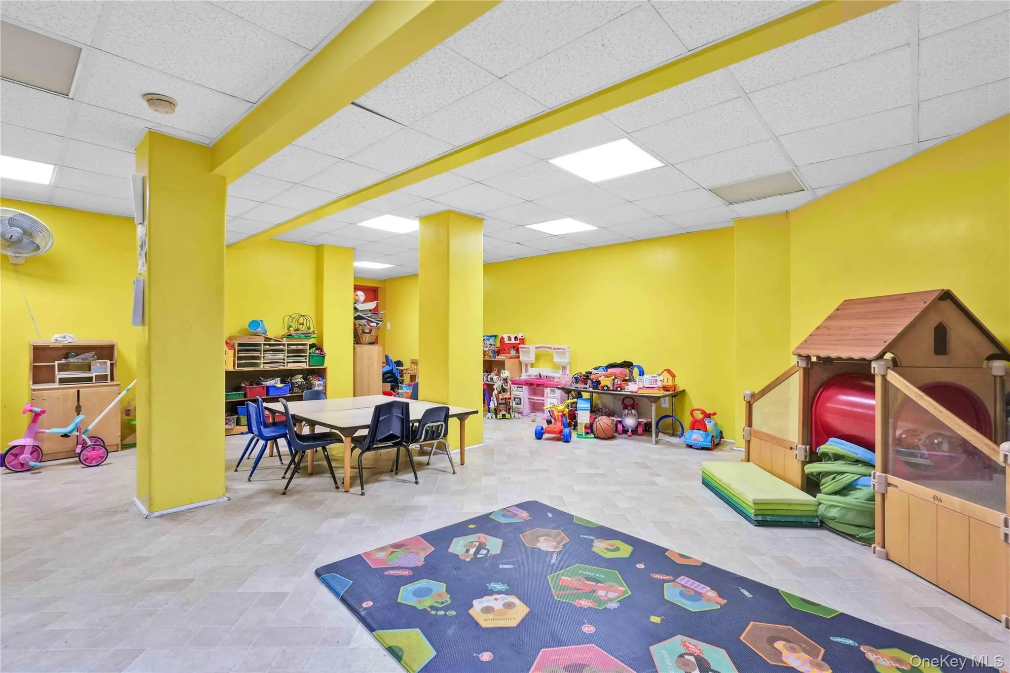 33-44 93rd, New York, NY, 3 Bedrooms Bedrooms, 7 Rooms Rooms,1 BathroomBathrooms,Residential,For Rent,93rd,0,1004432 33-44 93rd, New York, NY, 3 Bedrooms Bedrooms, 7 Rooms Rooms,1 BathroomBathrooms,Residential,For Rent,93rd,0,1004432