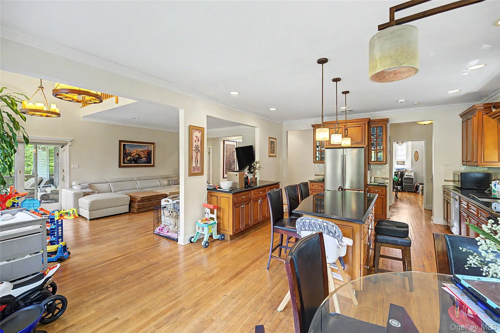 183 Oakfield Avenue, Huntington, NY, 5 Bedrooms Bedrooms, 11 Rooms Rooms,4 BathroomsBathrooms,Residential Lease,For Rent,Oakfield,0,1004433 183 Oakfield Avenue, Huntington, NY, 5 Bedrooms Bedrooms, 11 Rooms Rooms,4 BathroomsBathrooms,Residential Lease,For Rent,Oakfield,0,1004433