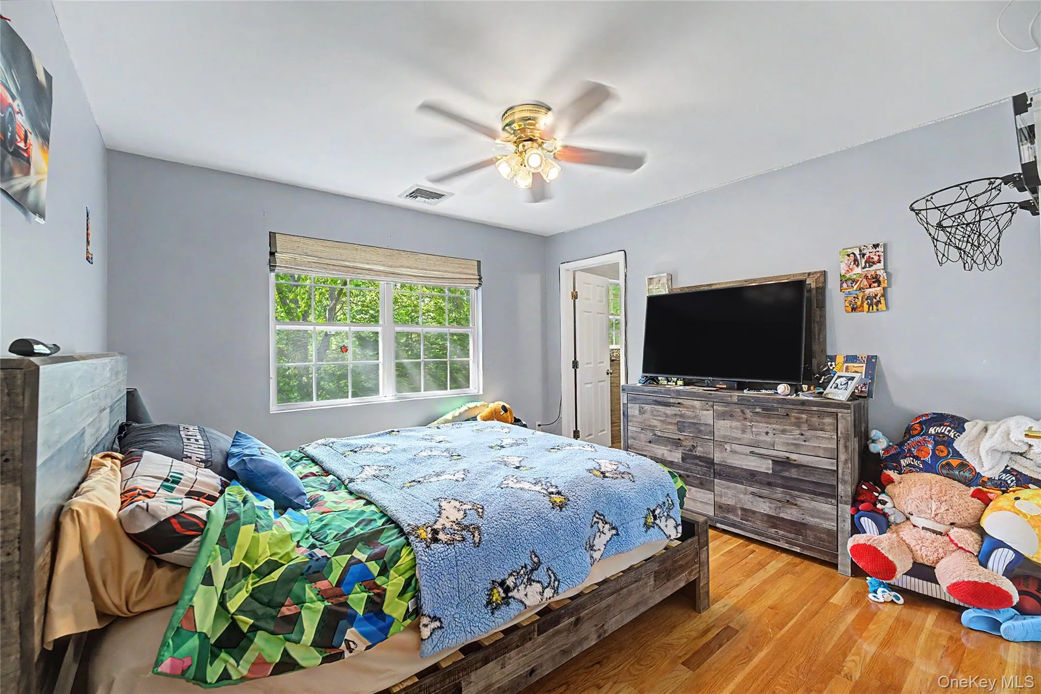 183 Oakfield Avenue, Huntington, NY, 5 Bedrooms Bedrooms, 11 Rooms Rooms,4 BathroomsBathrooms,Residential Lease,For Rent,Oakfield,0,1004433 183 Oakfield Avenue, Huntington, NY, 5 Bedrooms Bedrooms, 11 Rooms Rooms,4 BathroomsBathrooms,Residential Lease,For Rent,Oakfield,0,1004433