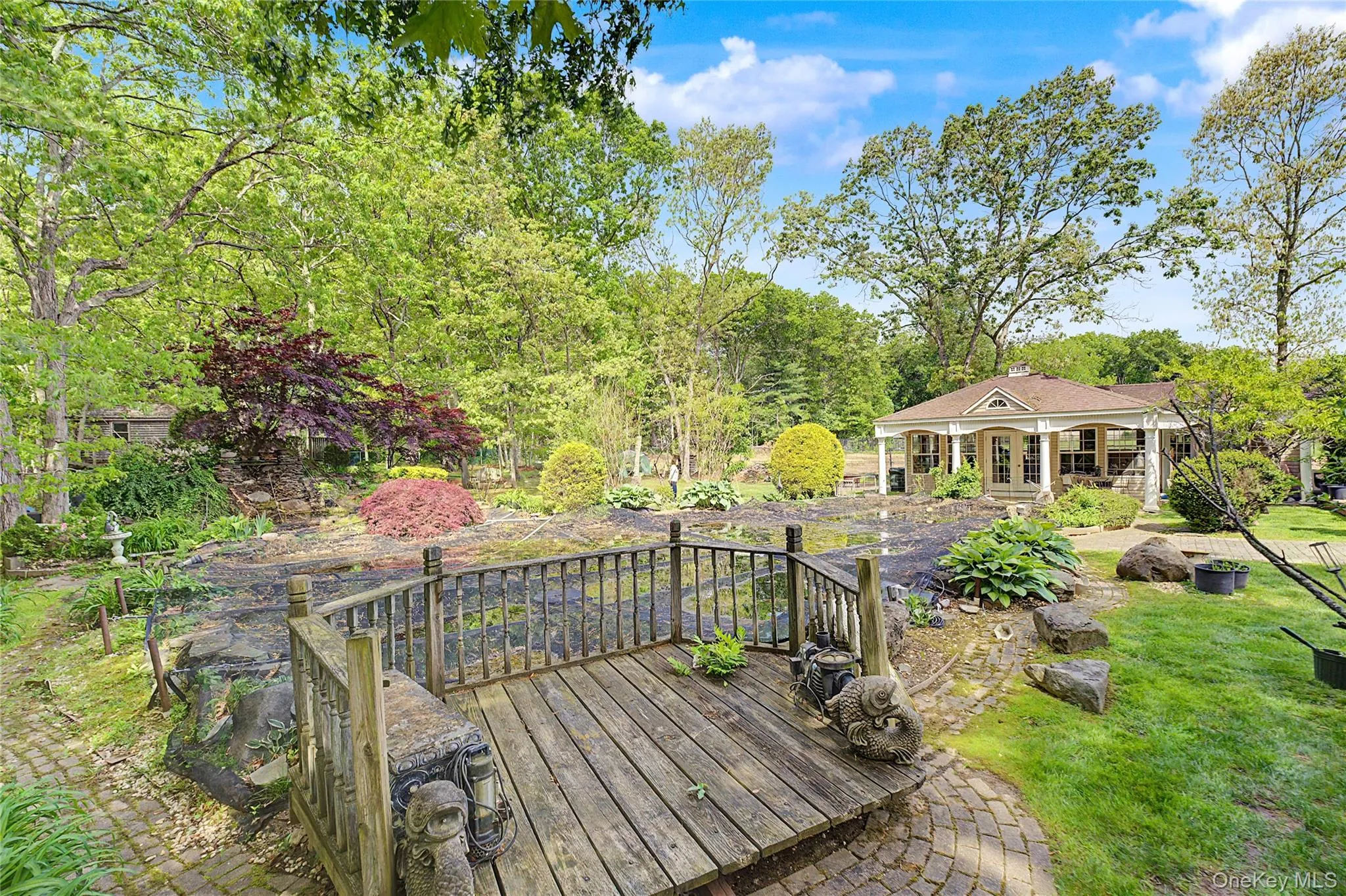 183 Oakfield Avenue, Huntington, NY, 5 Bedrooms Bedrooms, 11 Rooms Rooms,4 BathroomsBathrooms,Residential Lease,For Rent,Oakfield,0,1004433 183 Oakfield Avenue, Huntington, NY, 5 Bedrooms Bedrooms, 11 Rooms Rooms,4 BathroomsBathrooms,Residential Lease,For Rent,Oakfield,0,1004433