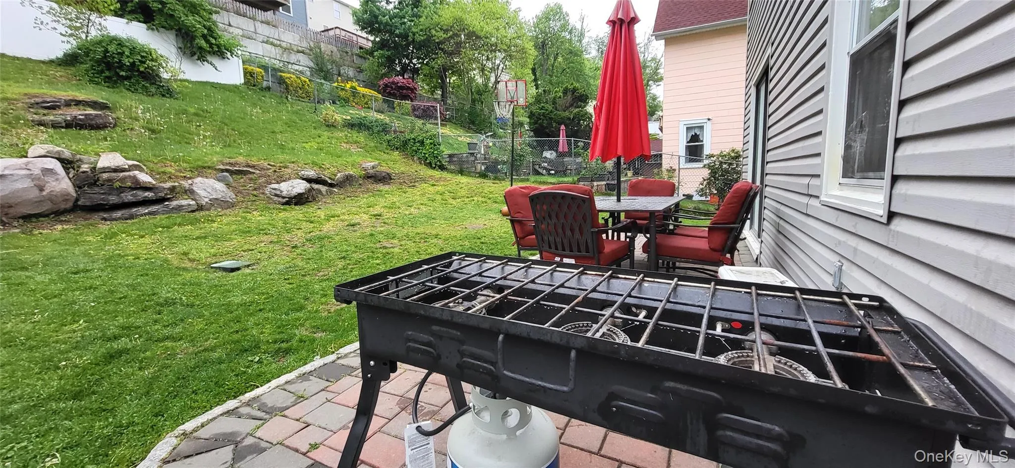 85 aka 81 Bushey Avenue, Yonkers, NY, 4 Bedrooms Bedrooms, 9 Rooms Rooms,2 BathroomsBathrooms,Residential,For Rent,Bushey,0,1004437 85 aka 81 Bushey Avenue, Yonkers, NY, 4 Bedrooms Bedrooms, 9 Rooms Rooms,2 BathroomsBathrooms,Residential,For Rent,Bushey,0,1004437