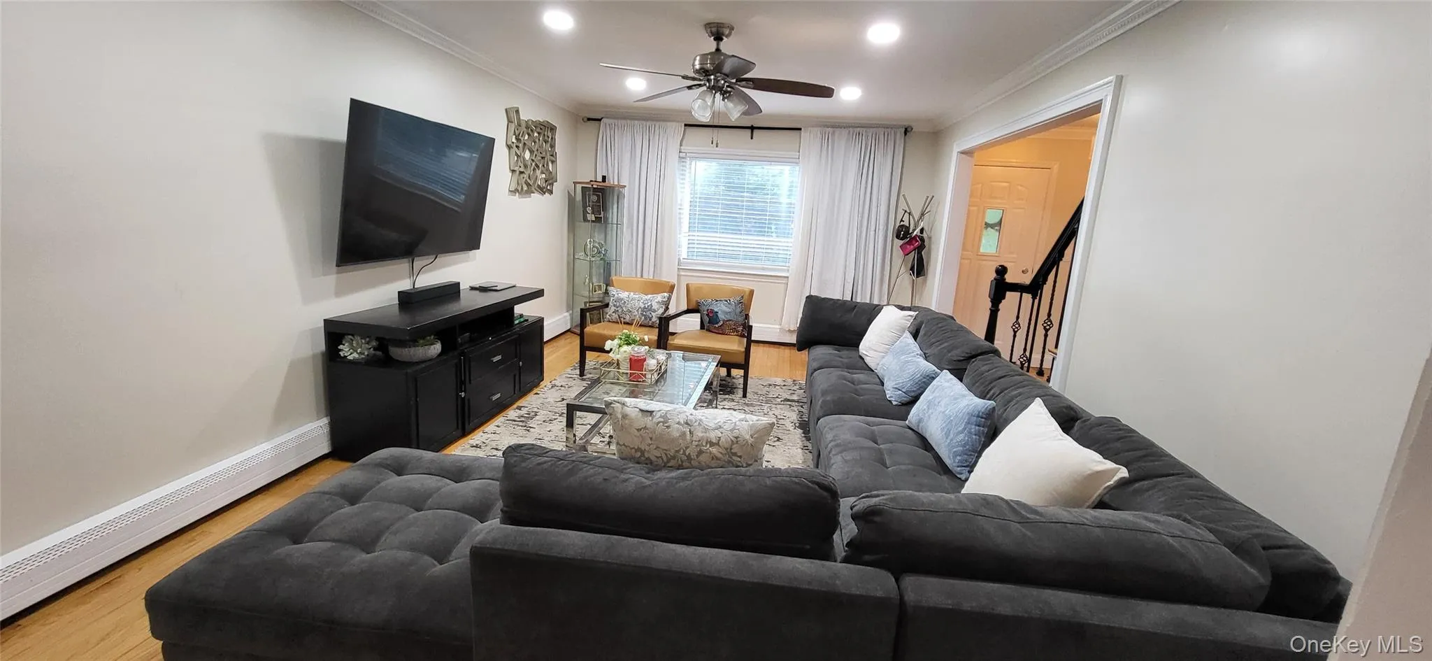 85 aka 81 Bushey Avenue, Yonkers, NY, 4 Bedrooms Bedrooms, 9 Rooms Rooms,2 BathroomsBathrooms,Residential,For Rent,Bushey,0,1004437 85 aka 81 Bushey Avenue, Yonkers, NY, 4 Bedrooms Bedrooms, 9 Rooms Rooms,2 BathroomsBathrooms,Residential,For Rent,Bushey,0,1004437