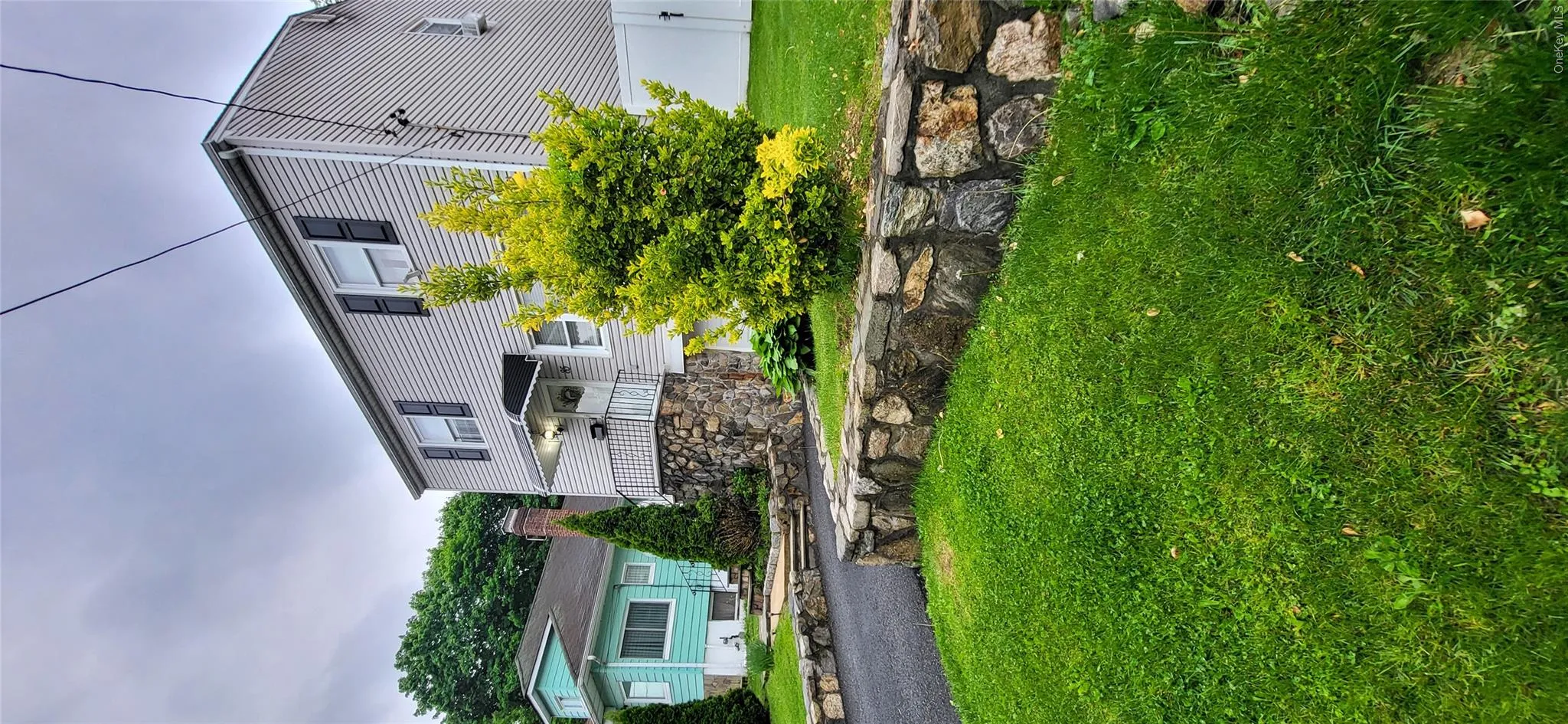 85 aka 81 Bushey Avenue, Yonkers, NY, 4 Bedrooms Bedrooms, 9 Rooms Rooms,2 BathroomsBathrooms,Residential,For Rent,Bushey,0,1004437 85 aka 81 Bushey Avenue, Yonkers, NY, 4 Bedrooms Bedrooms, 9 Rooms Rooms,2 BathroomsBathrooms,Residential,For Rent,Bushey,0,1004437