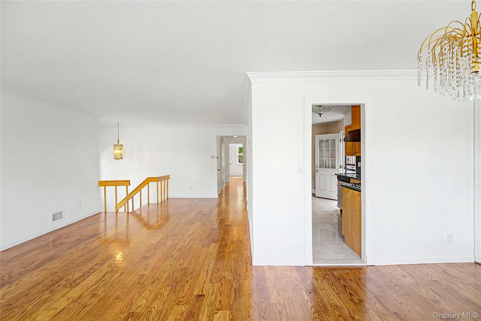 71-11 169th Street, New York, NY, 3 Bedrooms Bedrooms, 6 Rooms Rooms,2 BathroomsBathrooms,Residential,For Rent,169th,0,1004441 71-11 169th Street, New York, NY, 3 Bedrooms Bedrooms, 6 Rooms Rooms,2 BathroomsBathrooms,Residential,For Rent,169th,0,1004441