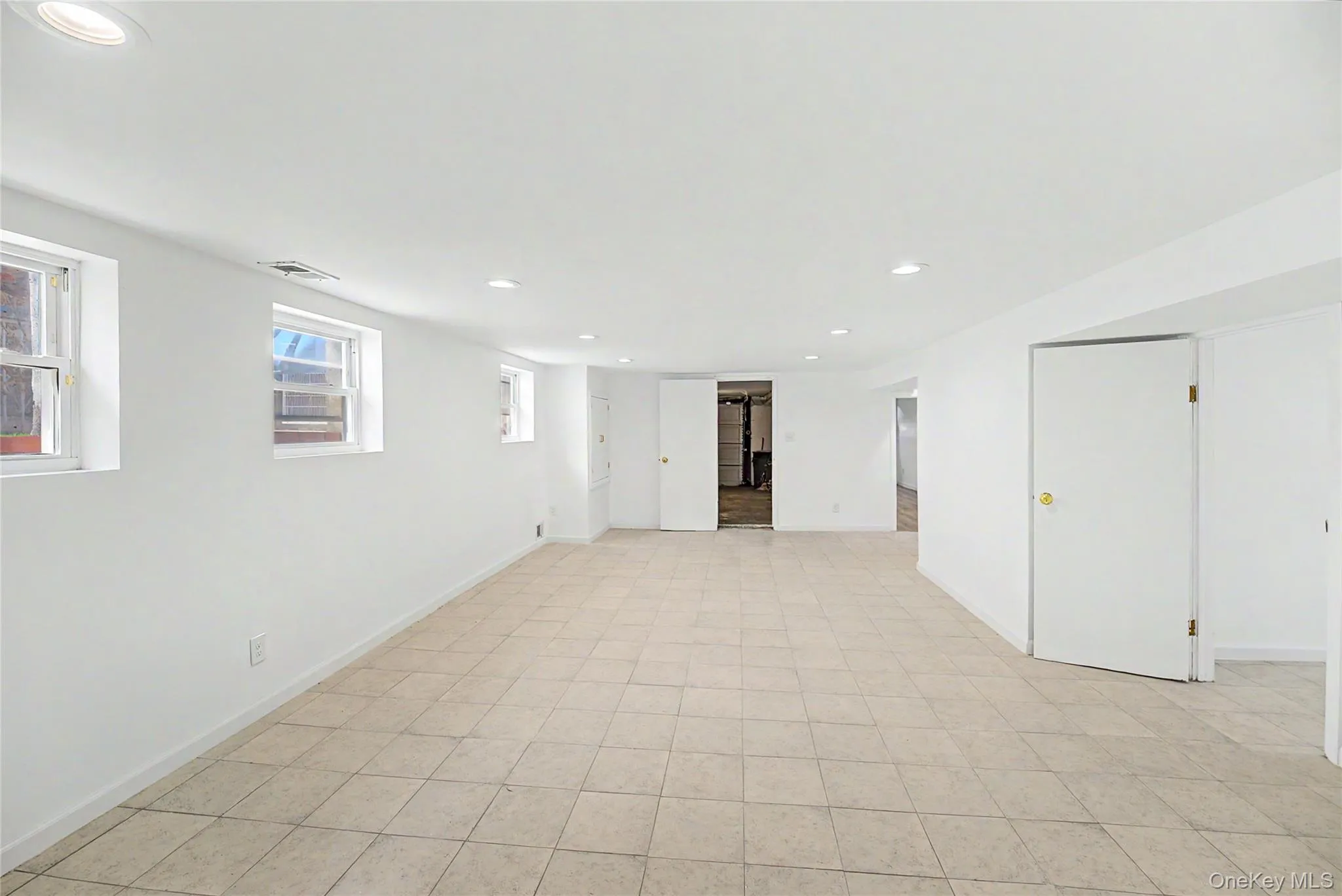 71-11 169th Street, New York, NY, 3 Bedrooms Bedrooms, 6 Rooms Rooms,2 BathroomsBathrooms,Residential,For Rent,169th,0,1004441 71-11 169th Street, New York, NY, 3 Bedrooms Bedrooms, 6 Rooms Rooms,2 BathroomsBathrooms,Residential,For Rent,169th,0,1004441
