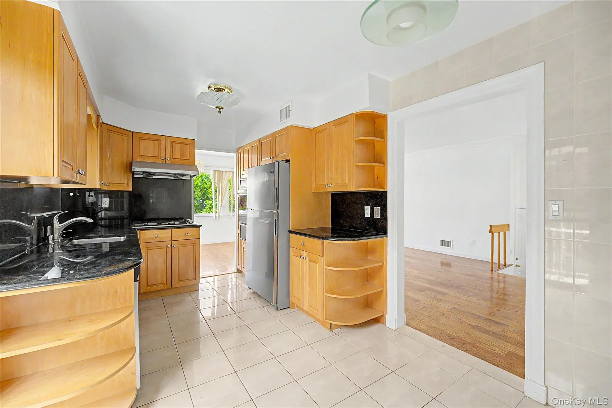 71-11 169th Street, New York, NY, 3 Bedrooms Bedrooms, 6 Rooms Rooms,2 BathroomsBathrooms,Residential,For Rent,169th,0,1004441 71-11 169th Street, New York, NY, 3 Bedrooms Bedrooms, 6 Rooms Rooms,2 BathroomsBathrooms,Residential,For Rent,169th,0,1004441