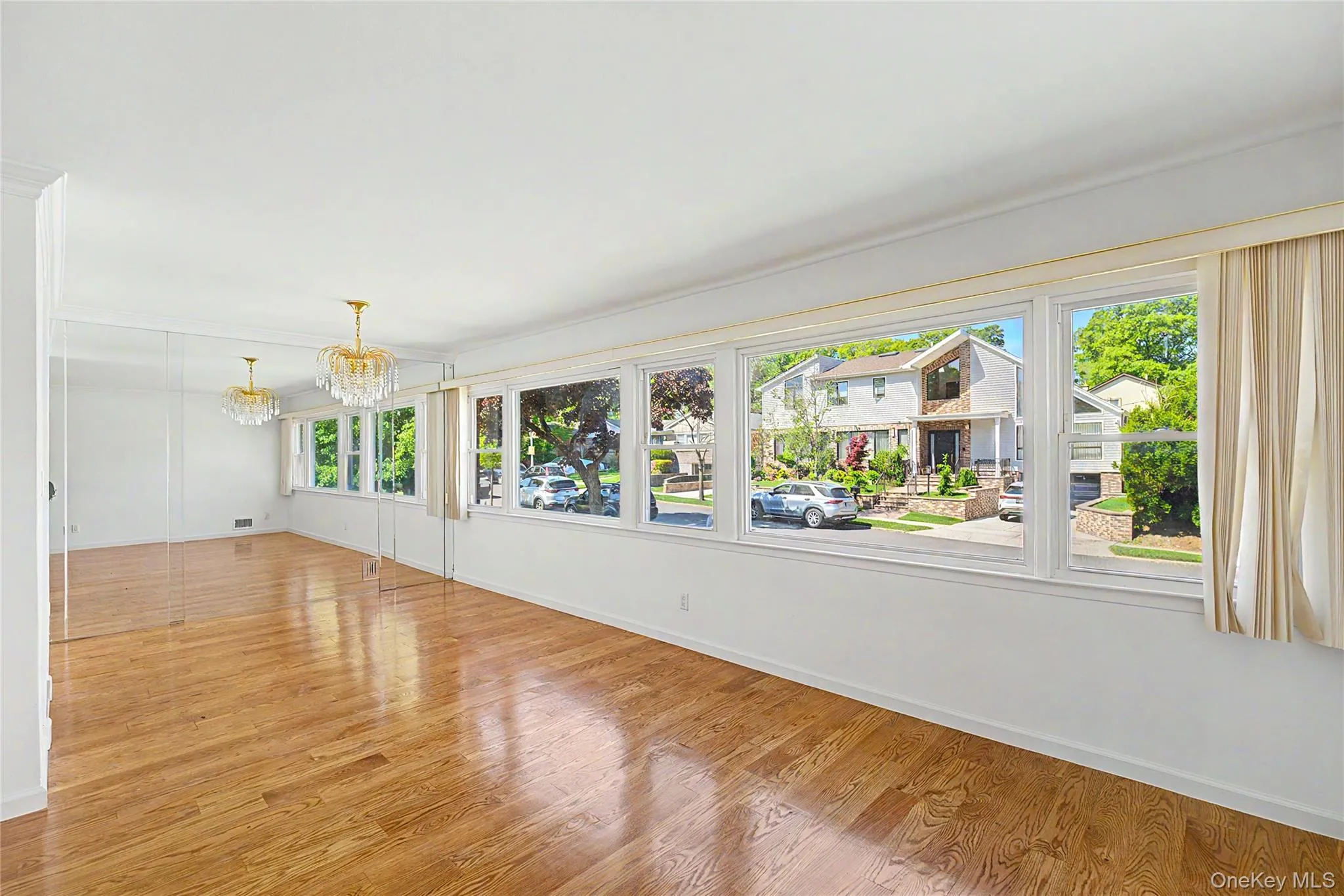 71-11 169th Street, New York, NY, 3 Bedrooms Bedrooms, 6 Rooms Rooms,2 BathroomsBathrooms,Residential,For Rent,169th,0,1004441 71-11 169th Street, New York, NY, 3 Bedrooms Bedrooms, 6 Rooms Rooms,2 BathroomsBathrooms,Residential,For Rent,169th,0,1004441