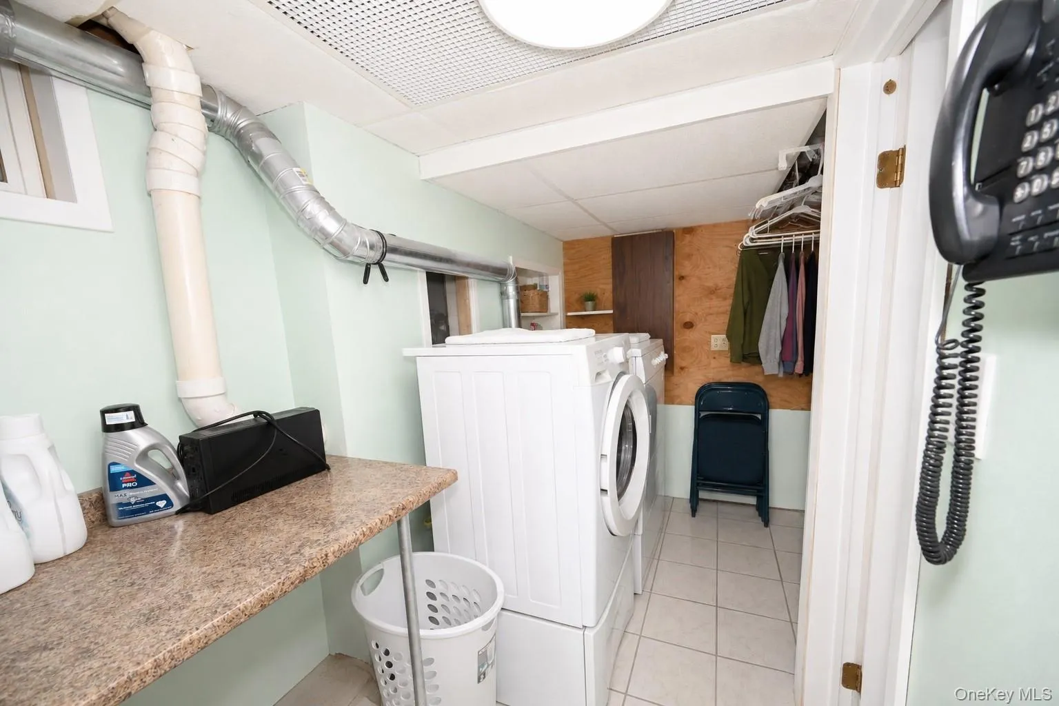 525 Greene Avenue, Babylon, NY, 3 Bedrooms Bedrooms, 7 Rooms Rooms,2 BathroomsBathrooms,Residential,For Rent,Greene,0,1004443 525 Greene Avenue, Babylon, NY, 3 Bedrooms Bedrooms, 7 Rooms Rooms,2 BathroomsBathrooms,Residential,For Rent,Greene,0,1004443
