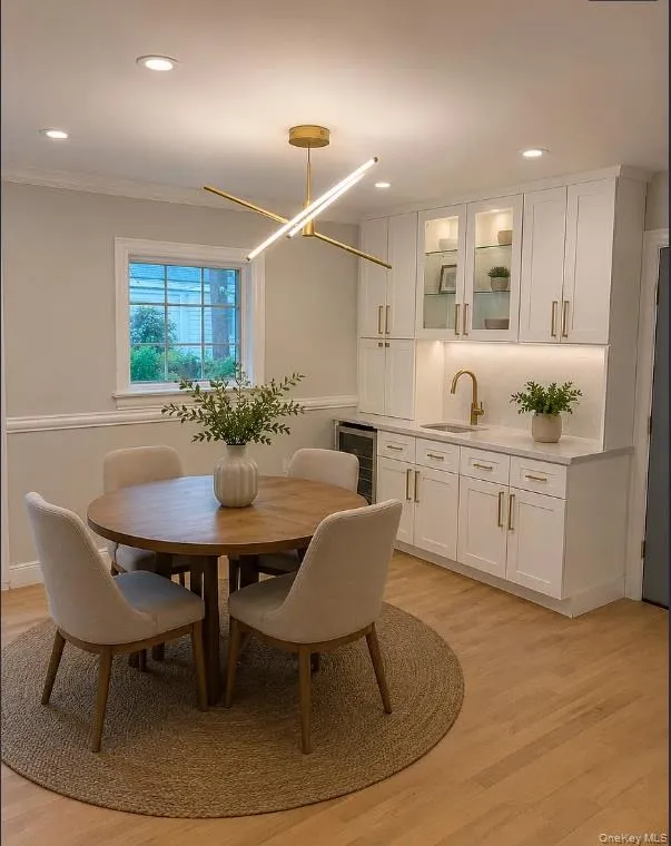 18 Pond Park Road, North Hempstead, NY, 4 Bedrooms Bedrooms, 9 Rooms Rooms,4 BathroomsBathrooms,Residential Lease,For Rent,Pond Park,0,1004445 18 Pond Park Road, North Hempstead, NY, 4 Bedrooms Bedrooms, 9 Rooms Rooms,4 BathroomsBathrooms,Residential Lease,For Rent,Pond Park,0,1004445