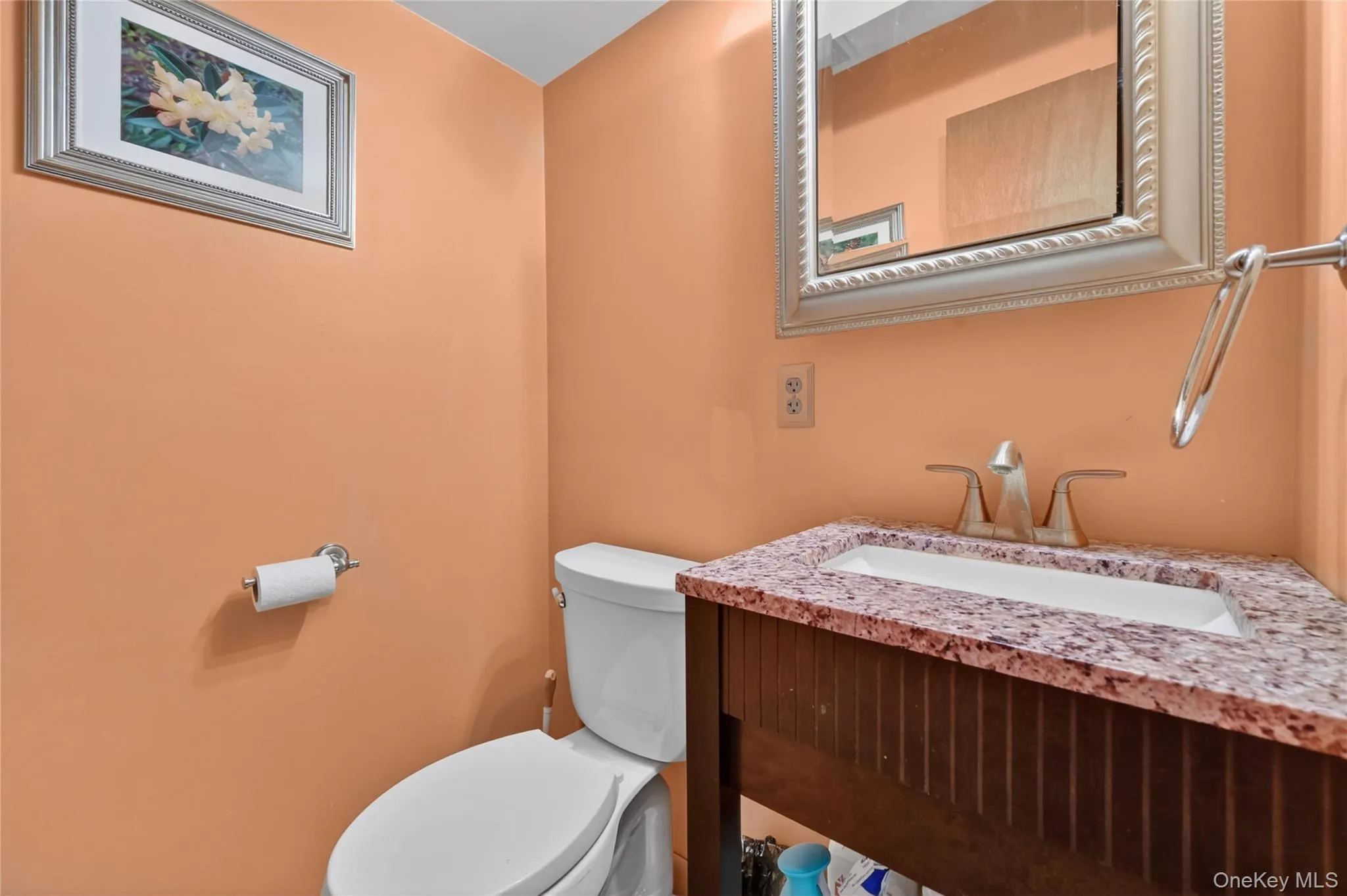 2 Grove Avenue, Warwick (town), NY, 5 Bedrooms Bedrooms, 8 Rooms Rooms,2 BathroomsBathrooms,Residential,For Rent,Grove,0,1004446 2 Grove Avenue, Warwick (town), NY, 5 Bedrooms Bedrooms, 8 Rooms Rooms,2 BathroomsBathrooms,Residential,For Rent,Grove,0,1004446