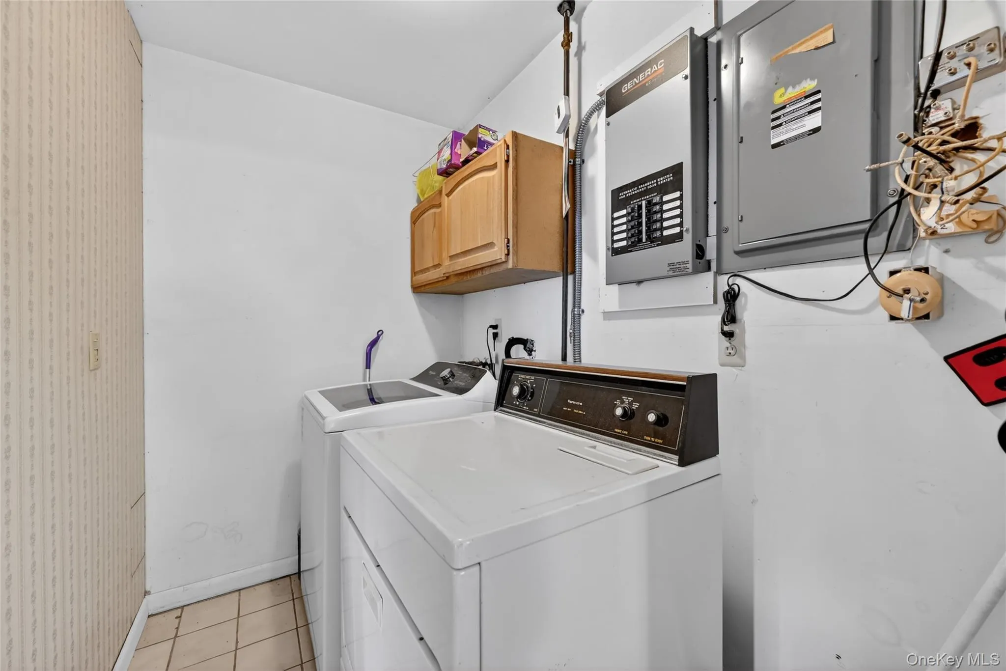2 Grove Avenue, Warwick (town), NY, 5 Bedrooms Bedrooms, 8 Rooms Rooms,2 BathroomsBathrooms,Residential,For Rent,Grove,0,1004446 2 Grove Avenue, Warwick (town), NY, 5 Bedrooms Bedrooms, 8 Rooms Rooms,2 BathroomsBathrooms,Residential,For Rent,Grove,0,1004446