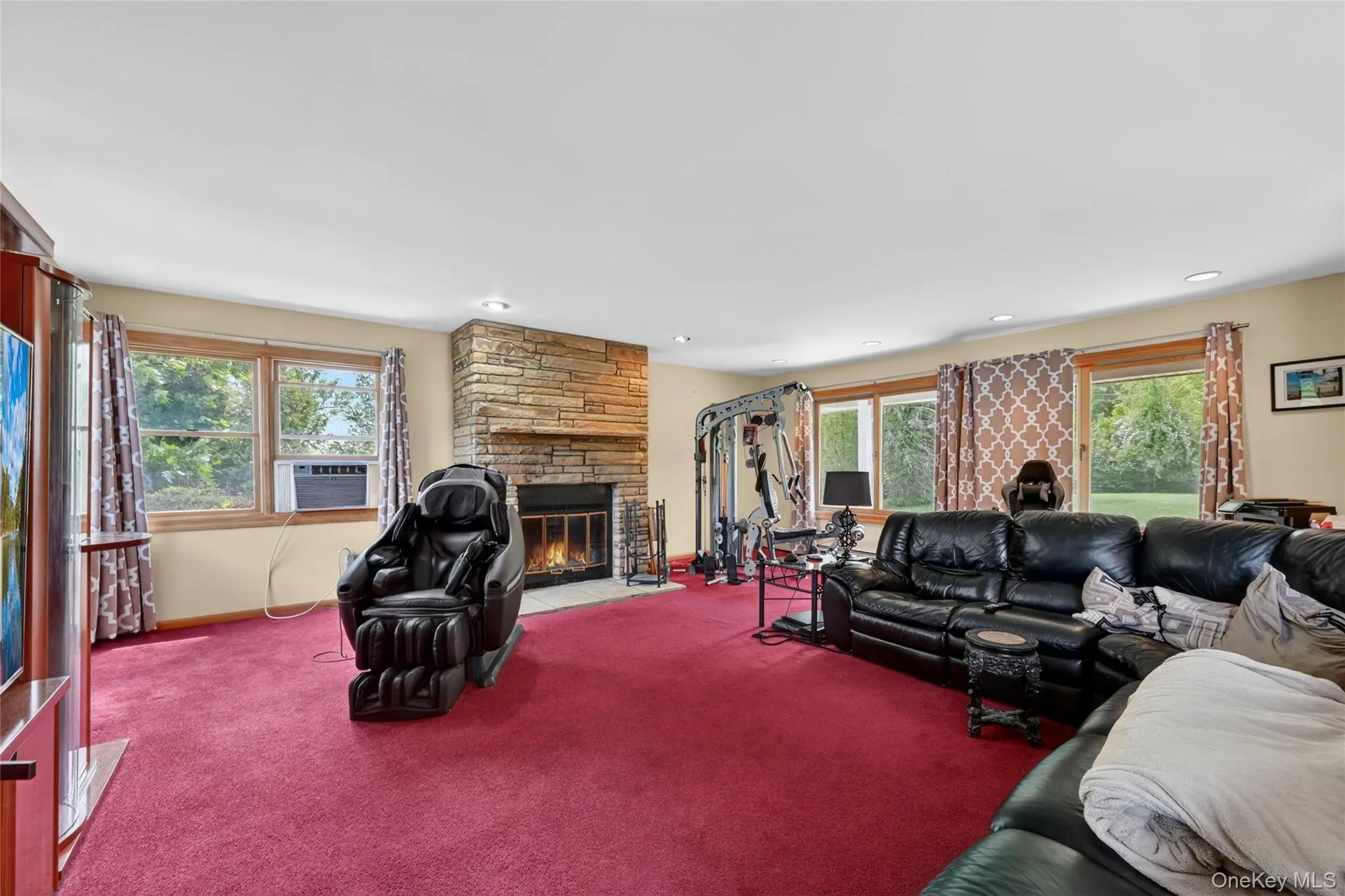 2 Grove Avenue, Warwick (town), NY, 5 Bedrooms Bedrooms, 8 Rooms Rooms,2 BathroomsBathrooms,Residential,For Rent,Grove,0,1004446 2 Grove Avenue, Warwick (town), NY, 5 Bedrooms Bedrooms, 8 Rooms Rooms,2 BathroomsBathrooms,Residential,For Rent,Grove,0,1004446