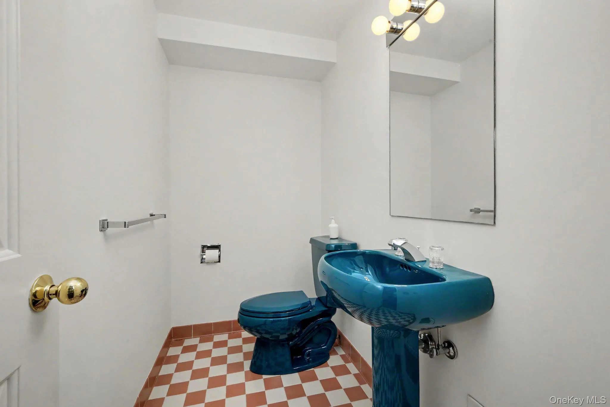 4 Annes Wood Lane, New Castle, NY, 2 Bedrooms Bedrooms, 7 Rooms Rooms,2 BathroomsBathrooms,Residential,For Rent,Annes Wood,0,KEY1004449 4 Annes Wood Lane, New Castle, NY, 2 Bedrooms Bedrooms, 7 Rooms Rooms,2 BathroomsBathrooms,Residential,For Rent,Annes Wood,0,KEY1004449