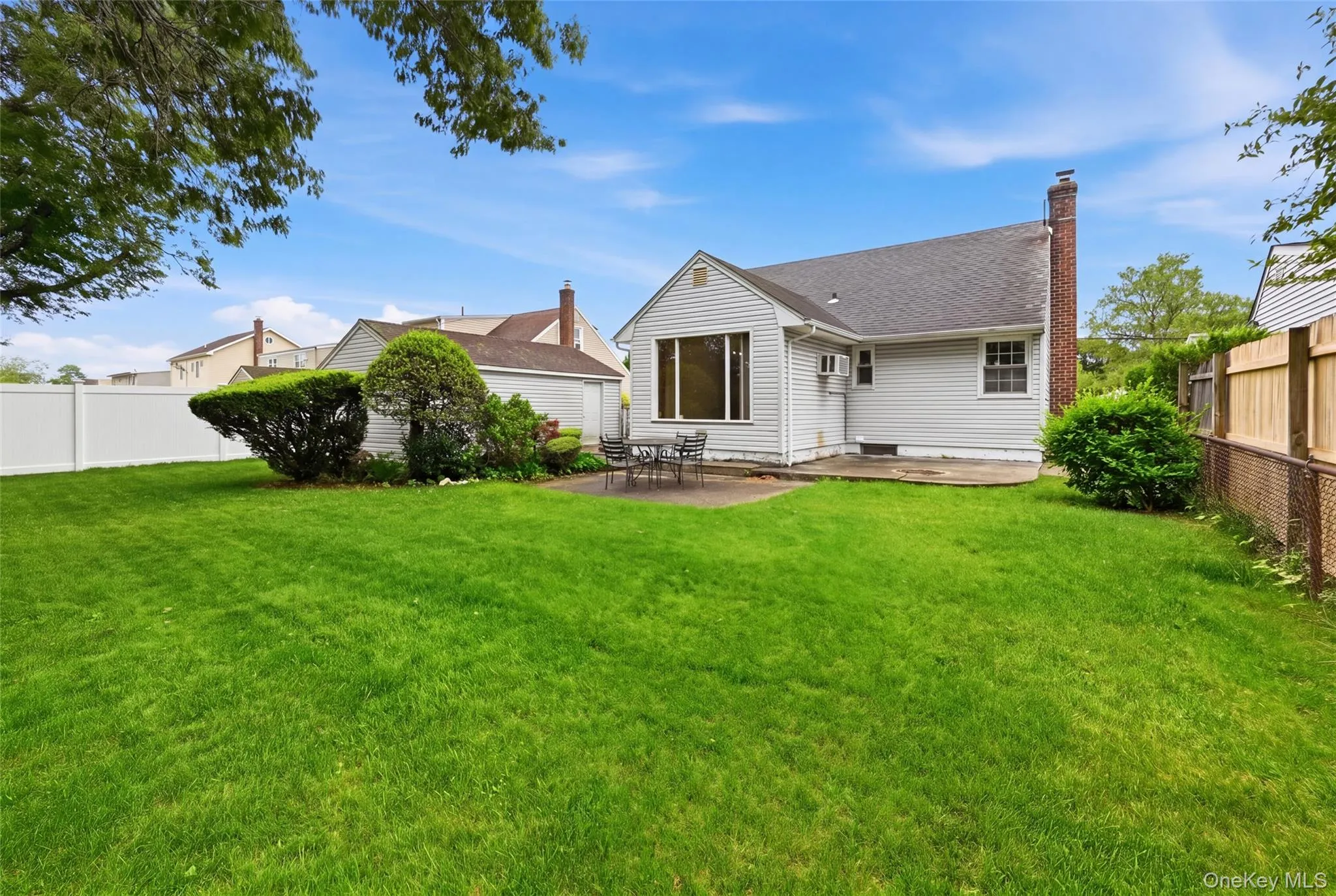 659 Diellen Lane, Hempstead, NY, 4 Bedrooms Bedrooms, 8 Rooms Rooms,2 BathroomsBathrooms,Residential,For Rent,Diellen,0,1004450 659 Diellen Lane, Hempstead, NY, 4 Bedrooms Bedrooms, 8 Rooms Rooms,2 BathroomsBathrooms,Residential,For Rent,Diellen,0,1004450