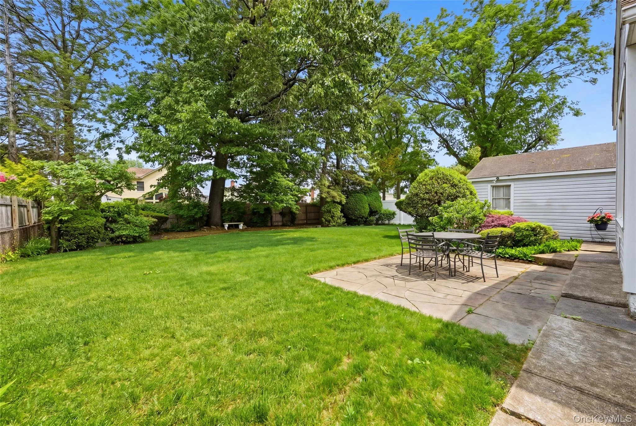 659 Diellen Lane, Hempstead, NY, 4 Bedrooms Bedrooms, 8 Rooms Rooms,2 BathroomsBathrooms,Residential,For Rent,Diellen,0,1004450 659 Diellen Lane, Hempstead, NY, 4 Bedrooms Bedrooms, 8 Rooms Rooms,2 BathroomsBathrooms,Residential,For Rent,Diellen,0,1004450