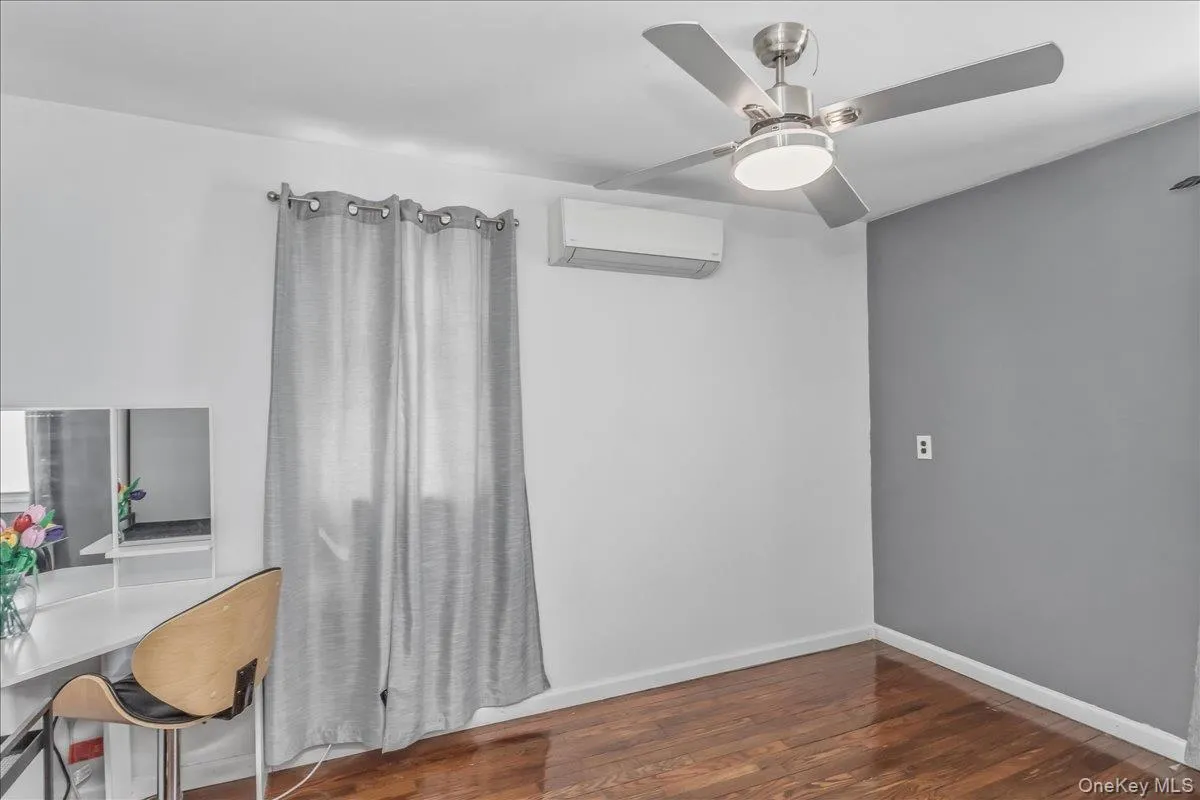 13008 Lefferts Boulevard, New York, NY, 3 Bedrooms Bedrooms, 8 Rooms Rooms,2 BathroomsBathrooms,Residential,For Rent,Lefferts,0,1004454 13008 Lefferts Boulevard, New York, NY, 3 Bedrooms Bedrooms, 8 Rooms Rooms,2 BathroomsBathrooms,Residential,For Rent,Lefferts,0,1004454