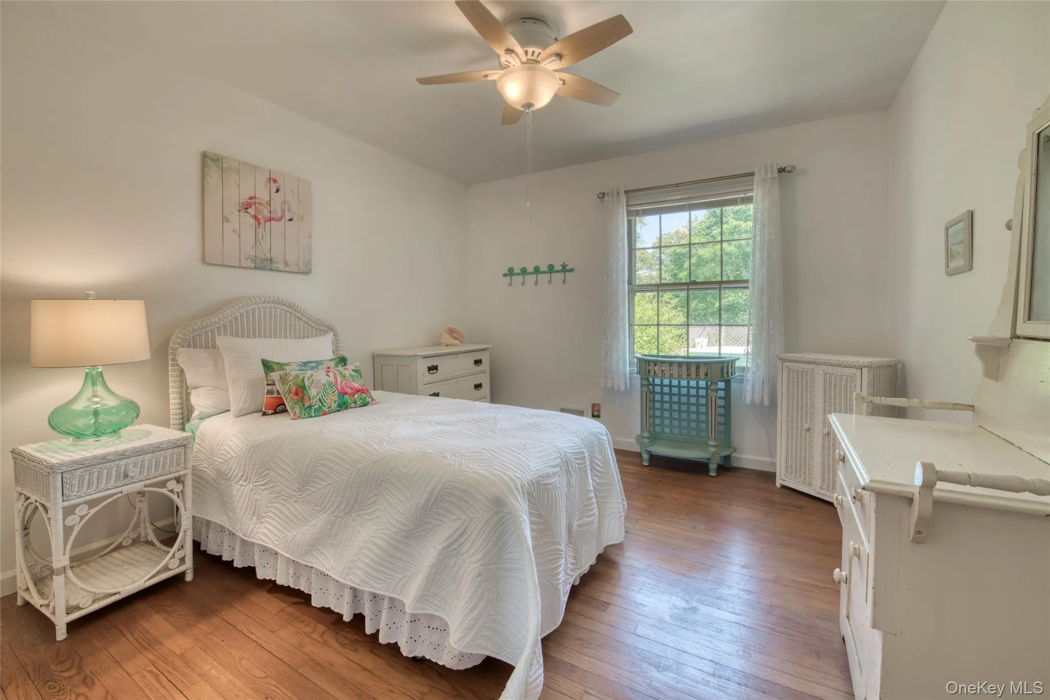 704B Patrick Street, Southampton, NY, 3 Bedrooms Bedrooms, 5 Rooms Rooms,2 BathroomsBathrooms,Residential,For Rent,Patrick,0,1004457 704B Patrick Street, Southampton, NY, 3 Bedrooms Bedrooms, 5 Rooms Rooms,2 BathroomsBathrooms,Residential,For Rent,Patrick,0,1004457
