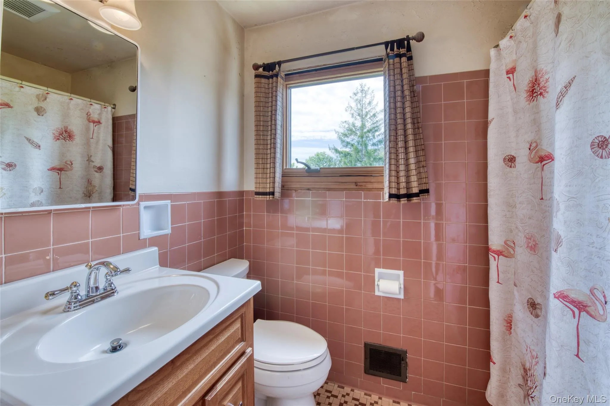 704B Patrick Street, Southampton, NY, 3 Bedrooms Bedrooms, 5 Rooms Rooms,2 BathroomsBathrooms,Residential,For Rent,Patrick,0,1004457 704B Patrick Street, Southampton, NY, 3 Bedrooms Bedrooms, 5 Rooms Rooms,2 BathroomsBathrooms,Residential,For Rent,Patrick,0,1004457