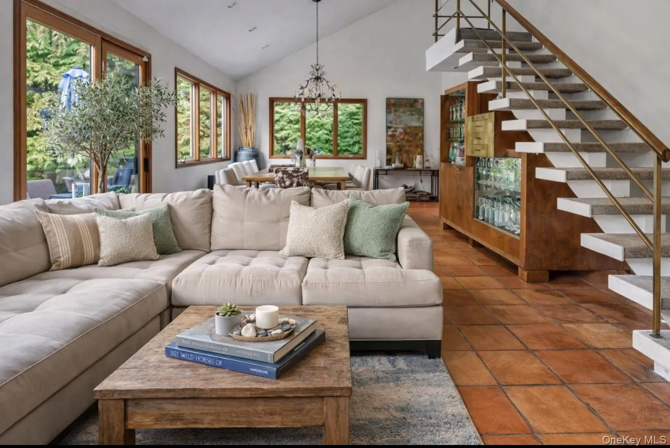 1276 Mara Court, Hempstead, NY, 5 Bedrooms Bedrooms, 9 Rooms Rooms,3 BathroomsBathrooms,Residential,For Rent,Mara,0,1004460 1276 Mara Court, Hempstead, NY, 5 Bedrooms Bedrooms, 9 Rooms Rooms,3 BathroomsBathrooms,Residential,For Rent,Mara,0,1004460
