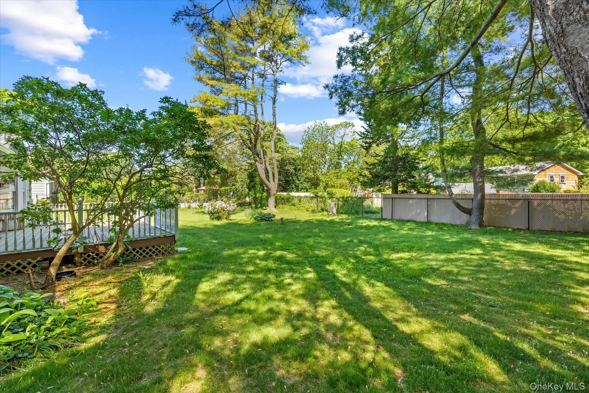 15 Quist Lane, Smithtown, NY, 3 Bedrooms Bedrooms, 9 Rooms Rooms,2 BathroomsBathrooms,Residential,For Rent,Quist,0,1004461 15 Quist Lane, Smithtown, NY, 3 Bedrooms Bedrooms, 9 Rooms Rooms,2 BathroomsBathrooms,Residential,For Rent,Quist,0,1004461