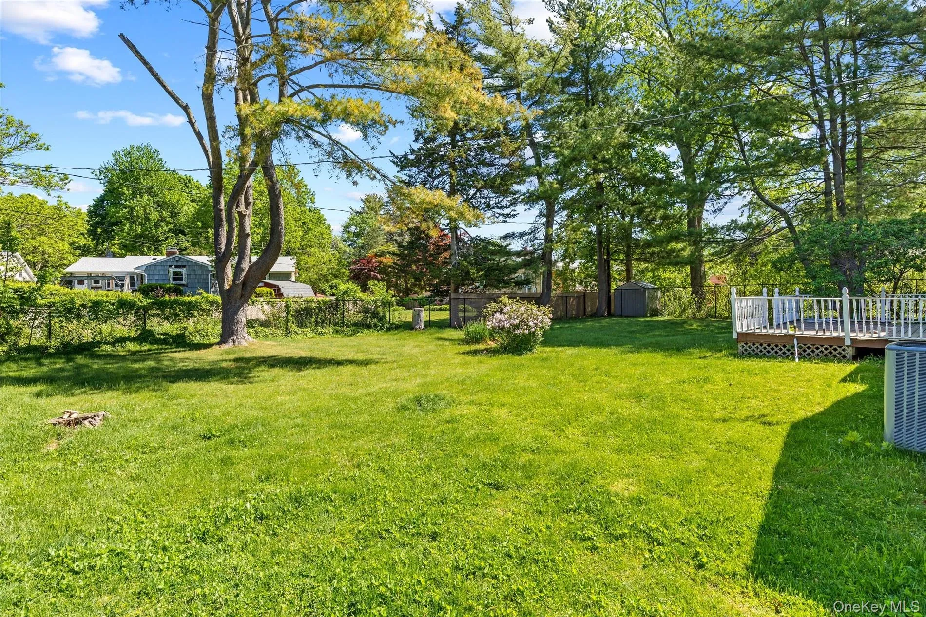 15 Quist Lane, Smithtown, NY, 3 Bedrooms Bedrooms, 9 Rooms Rooms,2 BathroomsBathrooms,Residential,For Rent,Quist,0,1004461 15 Quist Lane, Smithtown, NY, 3 Bedrooms Bedrooms, 9 Rooms Rooms,2 BathroomsBathrooms,Residential,For Rent,Quist,0,1004461