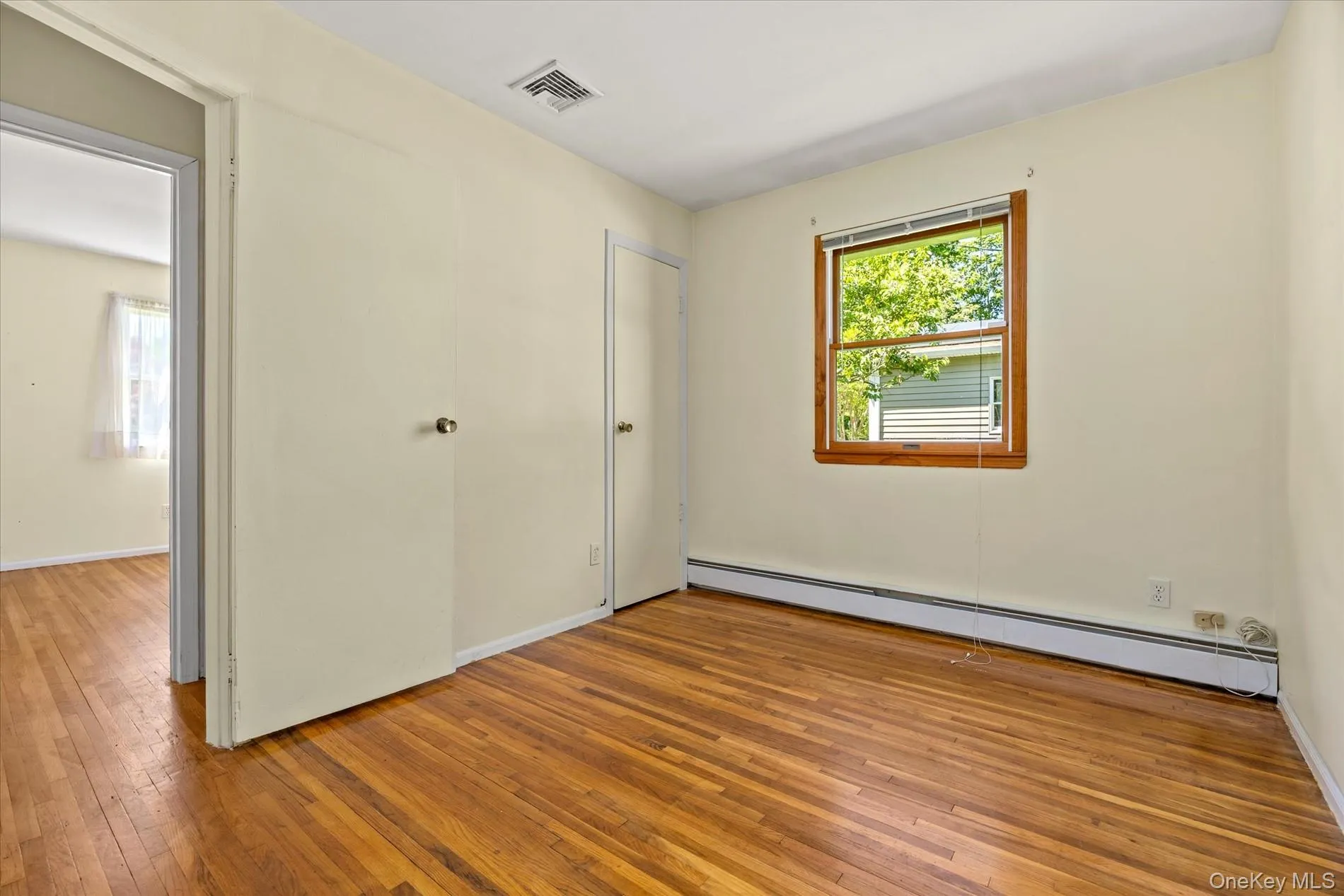 15 Quist Lane, Smithtown, NY, 3 Bedrooms Bedrooms, 9 Rooms Rooms,2 BathroomsBathrooms,Residential,For Rent,Quist,0,1004461 15 Quist Lane, Smithtown, NY, 3 Bedrooms Bedrooms, 9 Rooms Rooms,2 BathroomsBathrooms,Residential,For Rent,Quist,0,1004461