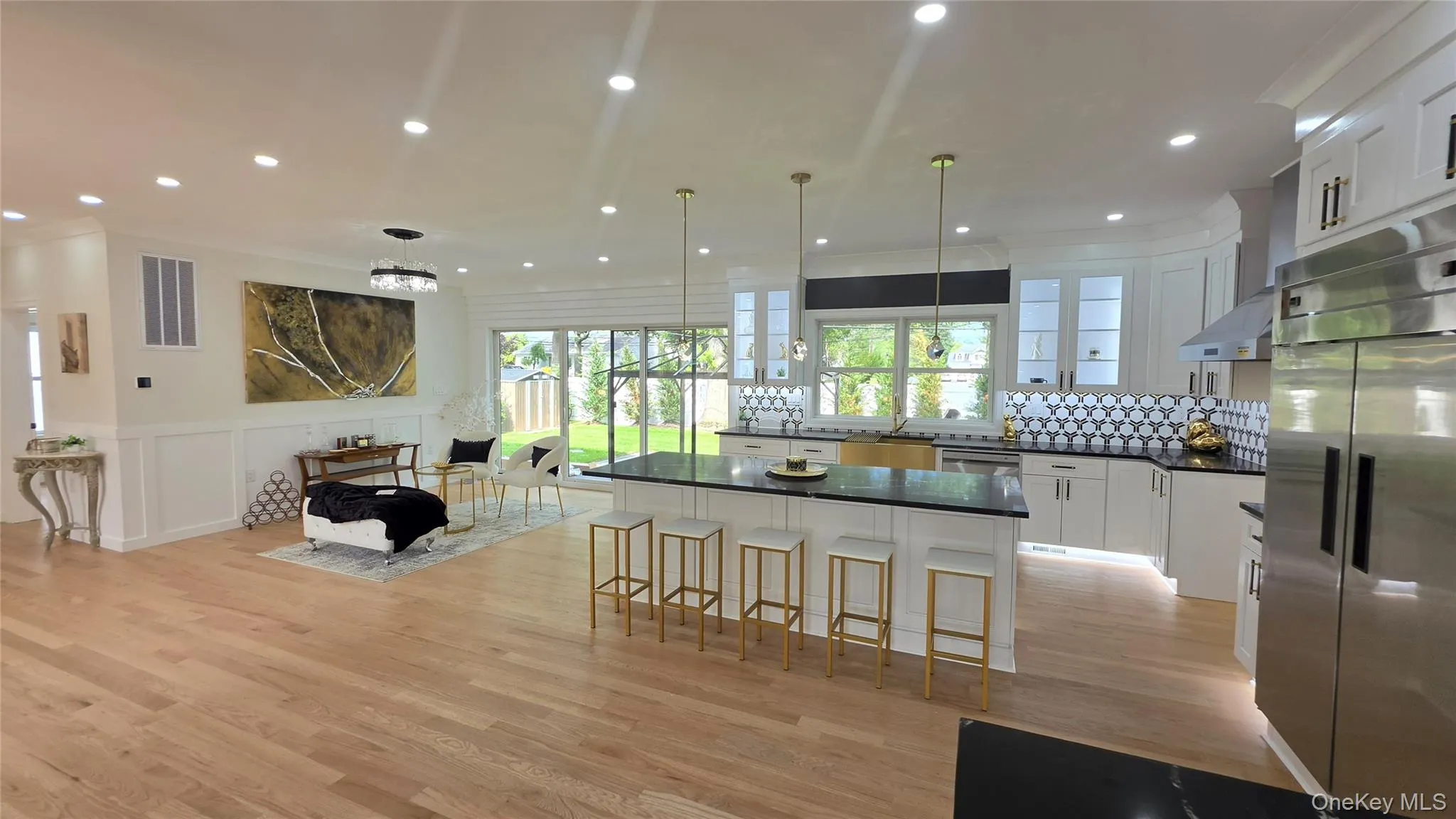 EIK OPEN CONCEPT interchangeable rooms! so much potential! YOU decide! EIK OPEN CONCEPT interchangeable rooms! so much potential! YOU decide!